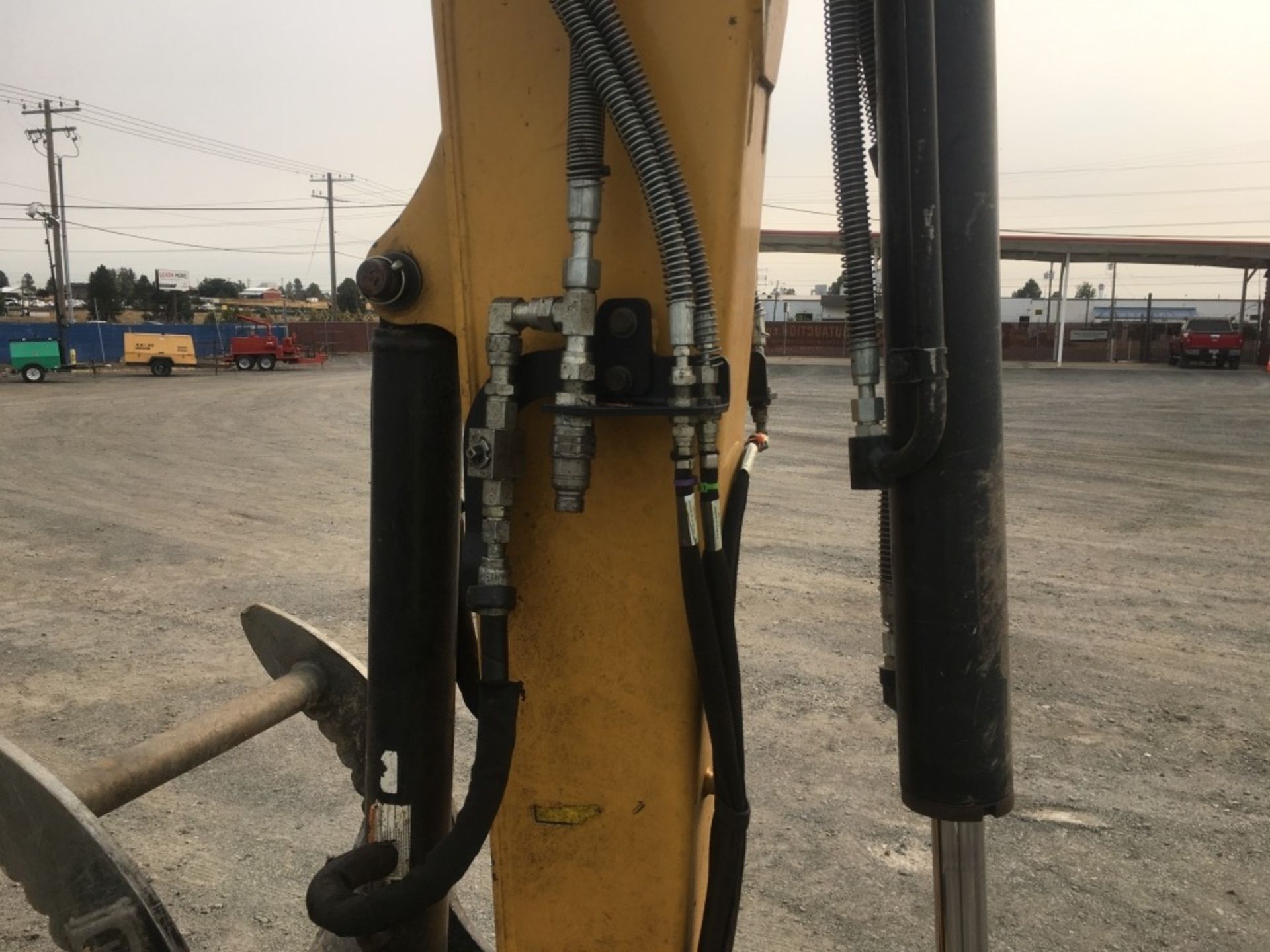 2015 Caterpillar 305ECR Mini Hydraulic Excavator - Image 5 of 29