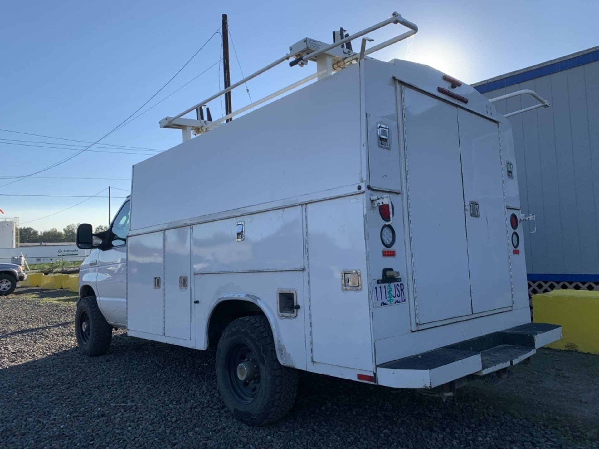 2007 Ford E350 Utility Van - Image 4 of 27