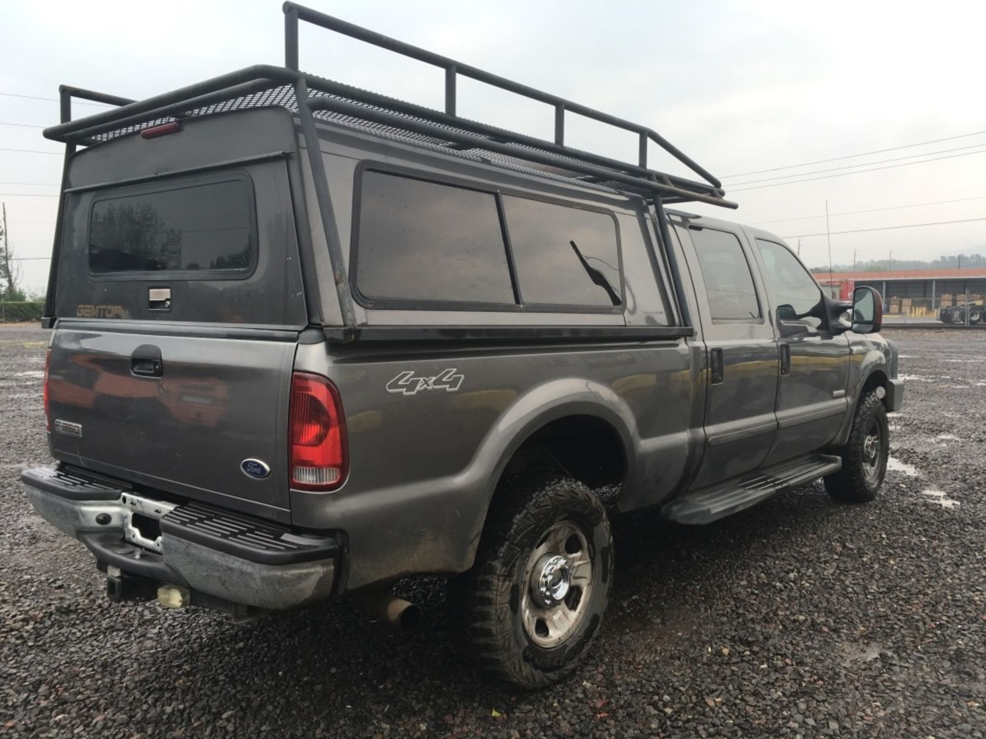 2007 Ford F350 XLT 4x4 Crew Cab Pickup - Image 3 of 30