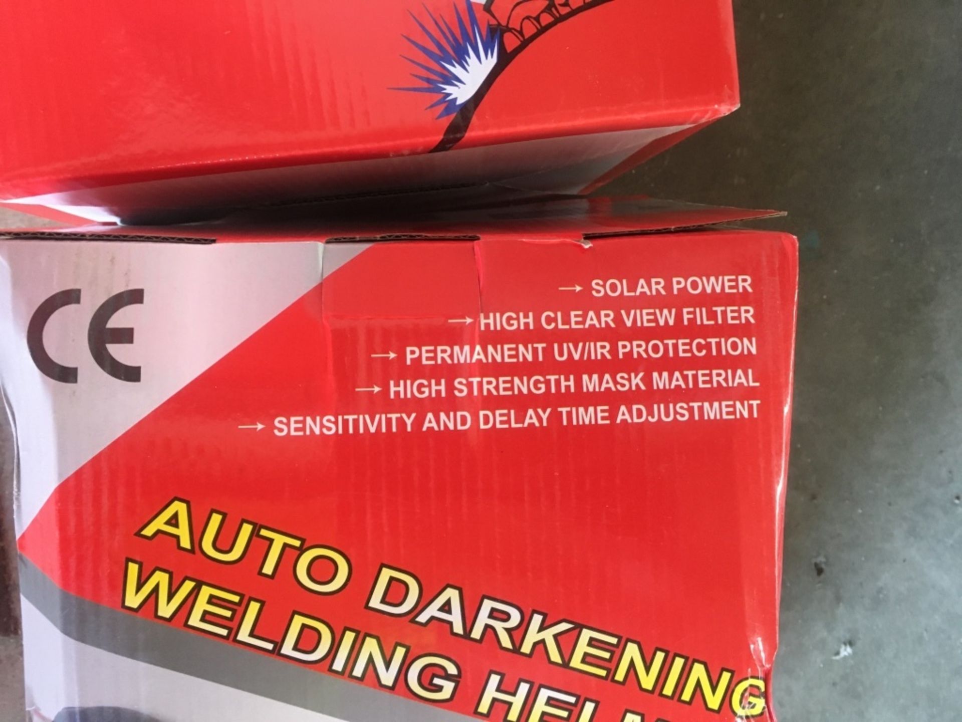 2020 Auto Darkening Welding Helmet - Image 4 of 4