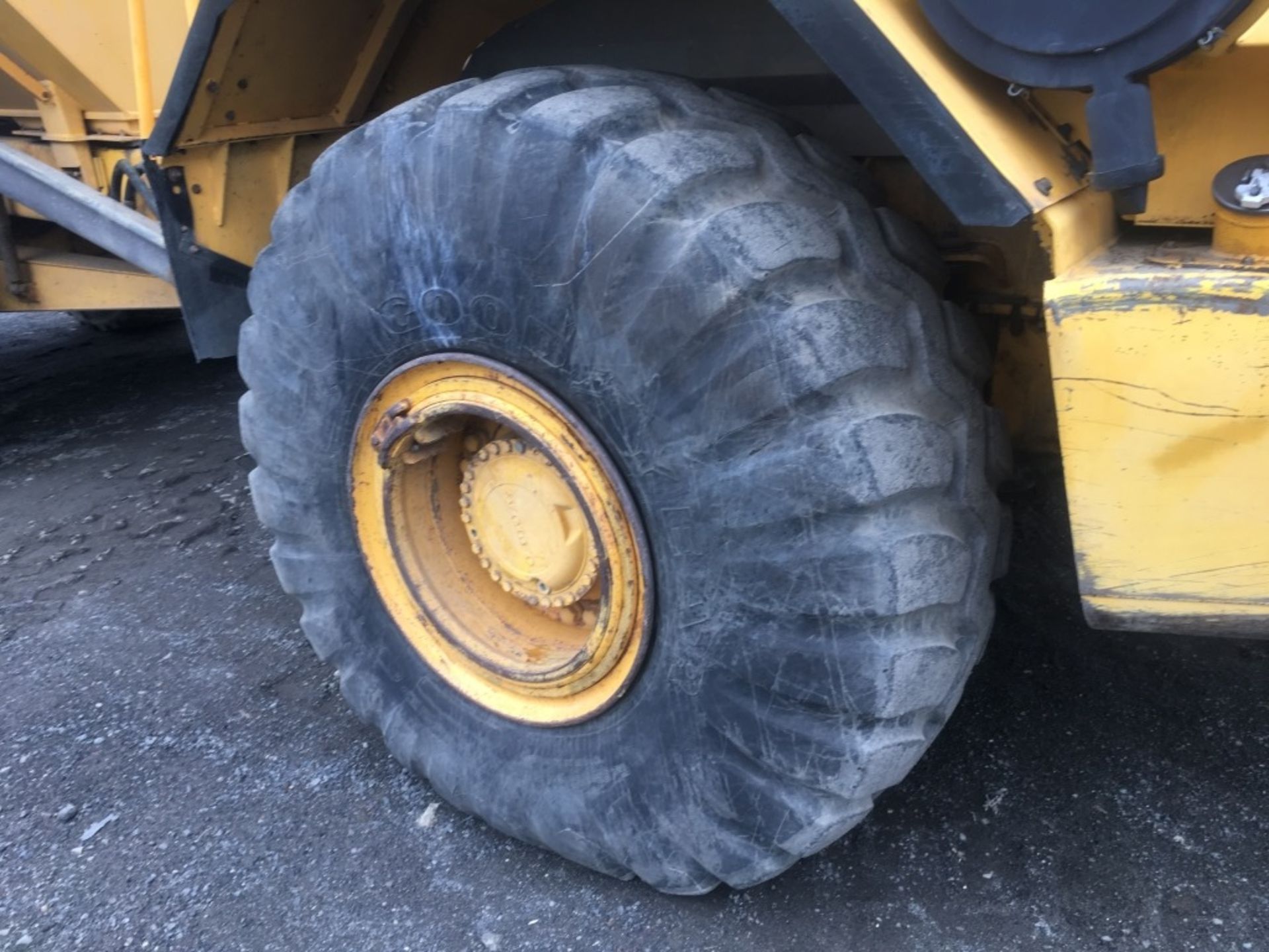 2002 Volvo A35D Articulating Haul Truck - Image 5 of 25