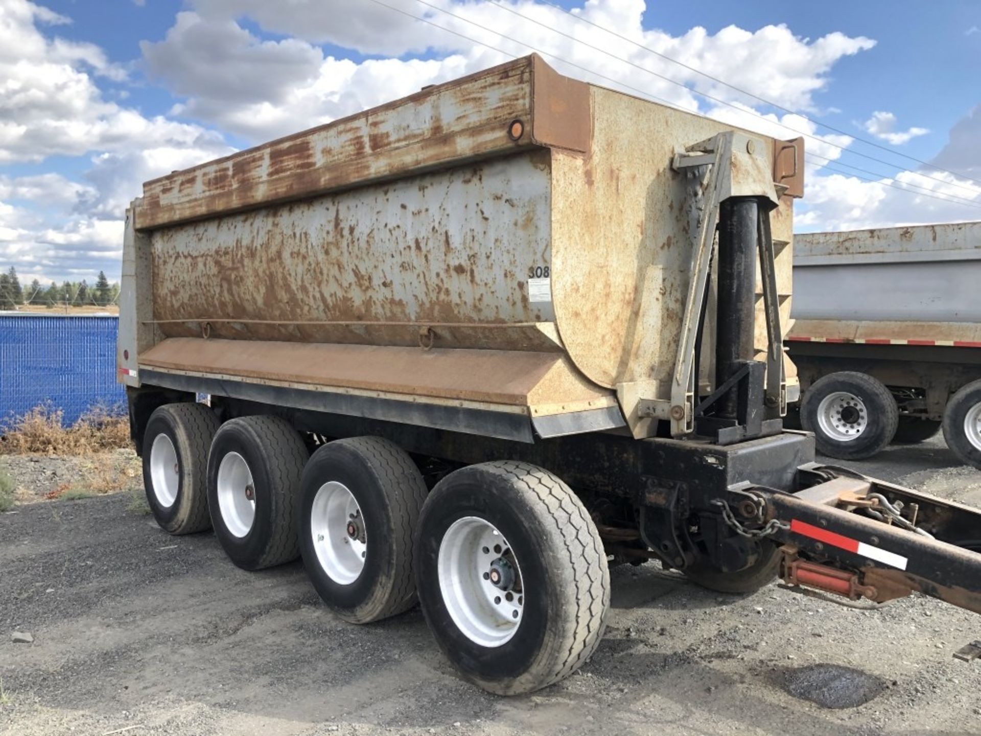 1998 Columbia 4-Axle Pup Dump Trailer - Image 4 of 11