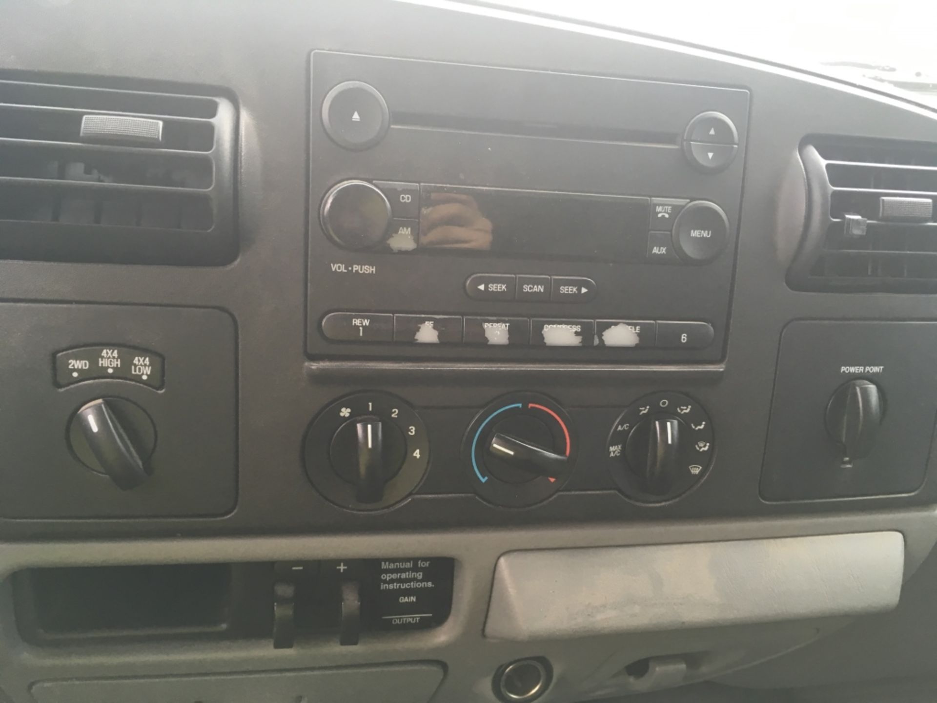 2007 Ford F350 XLT 4x4 Crew Cab Pickup - Image 20 of 30