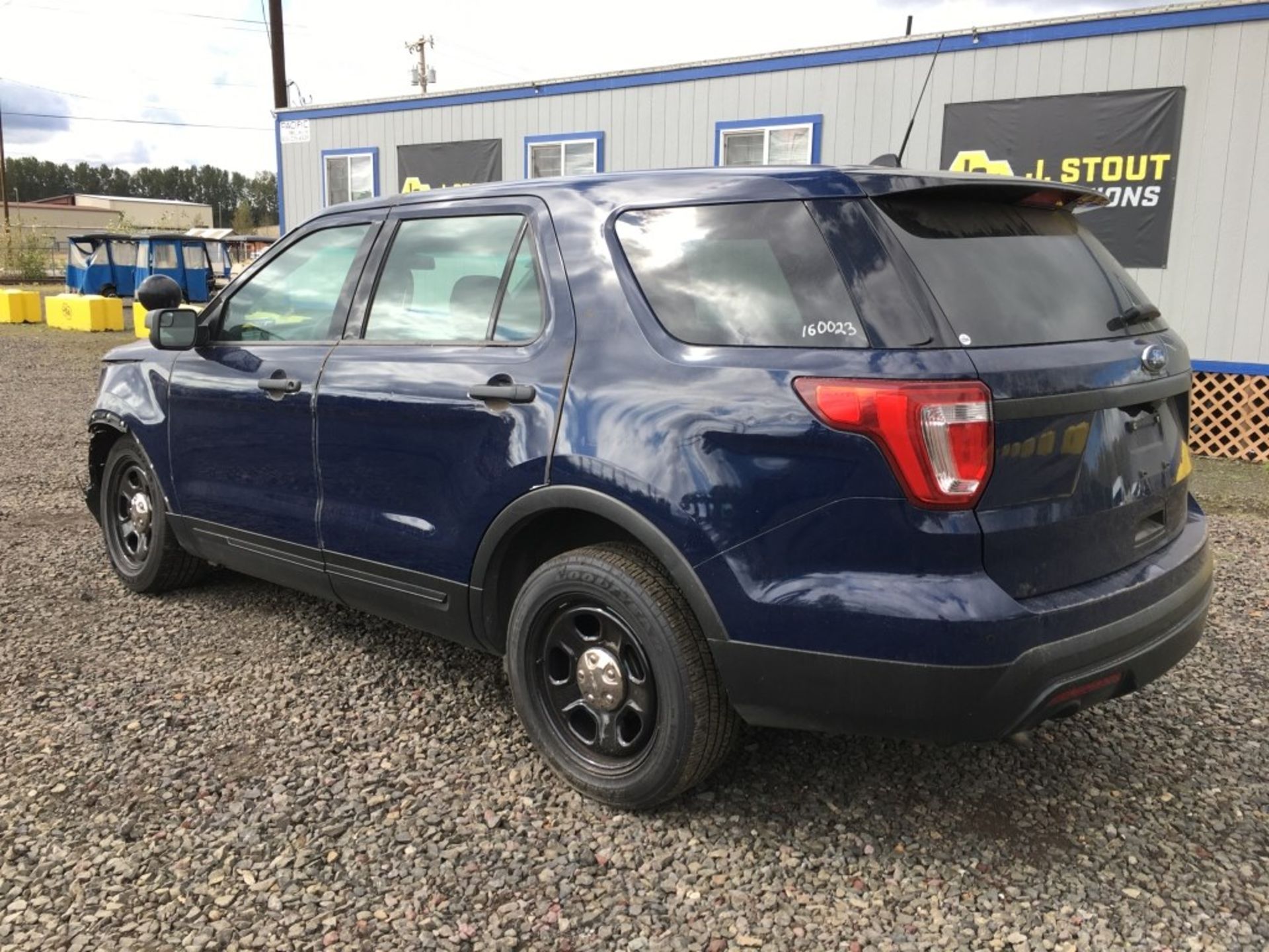 2016 Ford Explorer AWD SUV - Image 4 of 20