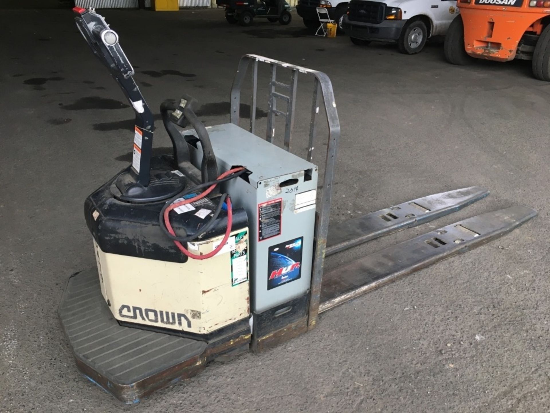 1998 Crown PE3540-80 Pallet Jack - Image 2 of 17