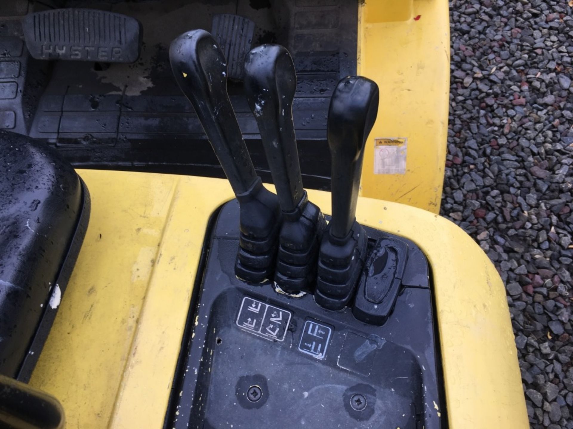 2003 Hyster H60XM Forklift - Image 13 of 17