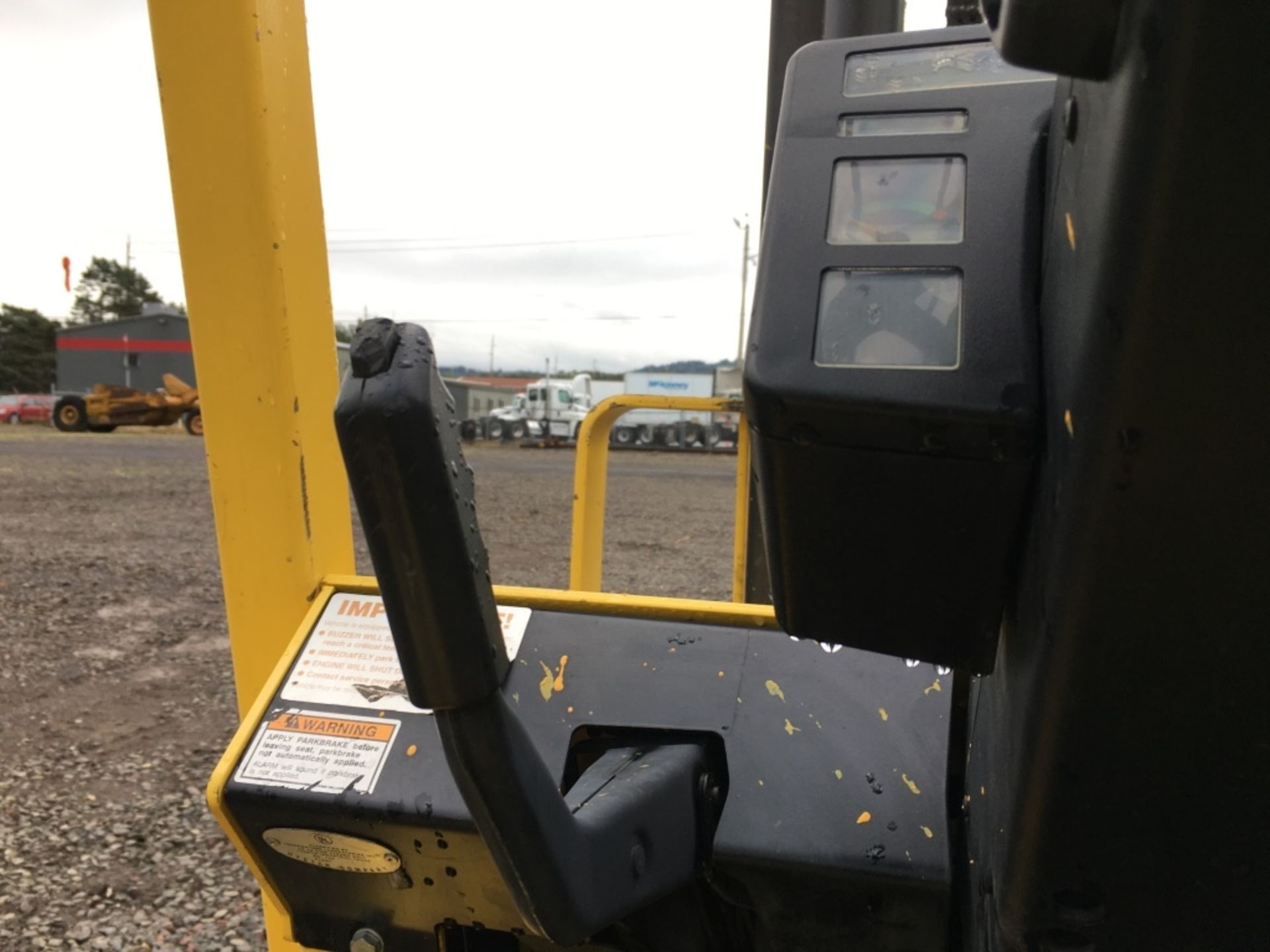 2003 Hyster H60XM Forklift - Image 15 of 17