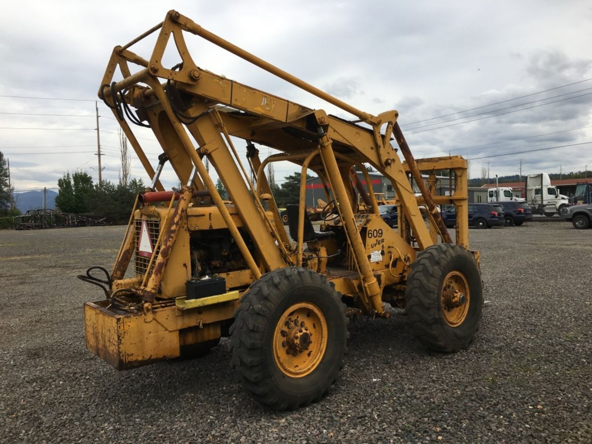 Pettibone Super 6 4x4 Rough Terrain Forklift - Image 3 of 15