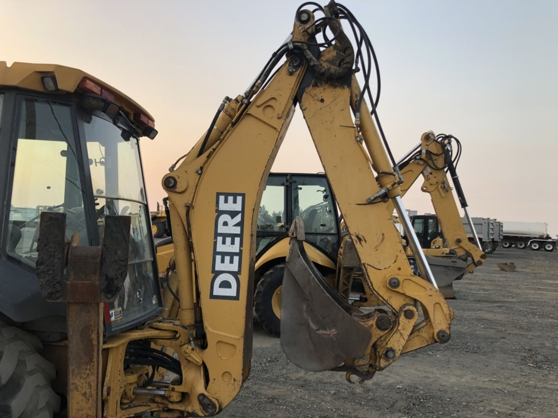 2003 John Deere 310SG 4x4 Loader Backhoe - Image 3 of 23