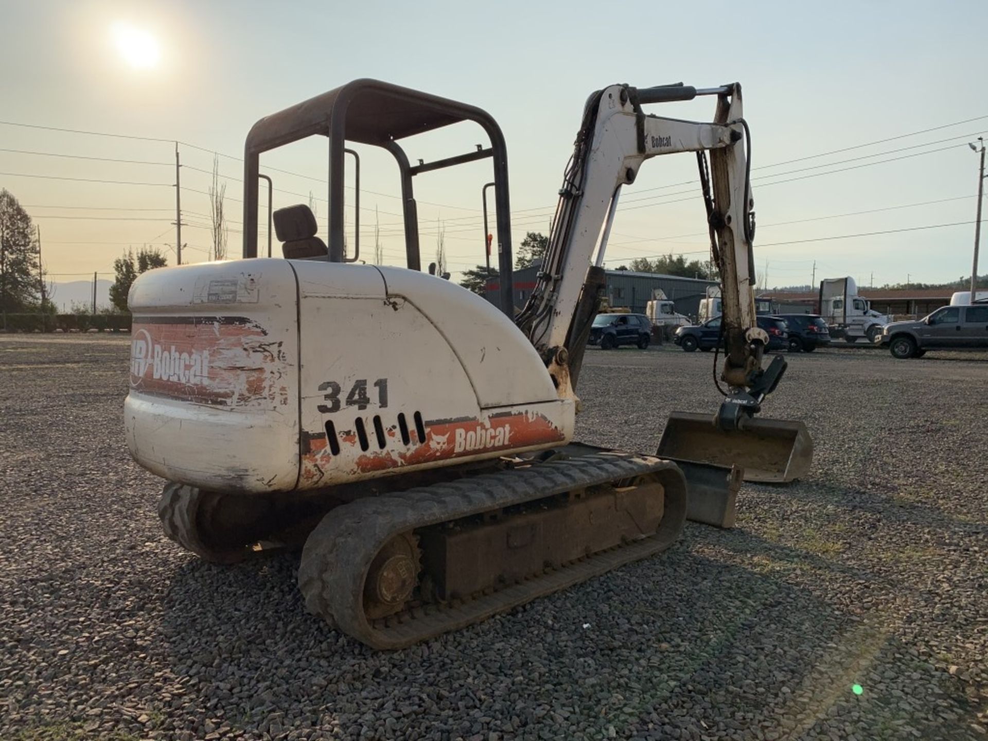 2001 Bobcat 341 Mini Hydraulic Excavator - Image 3 of 28