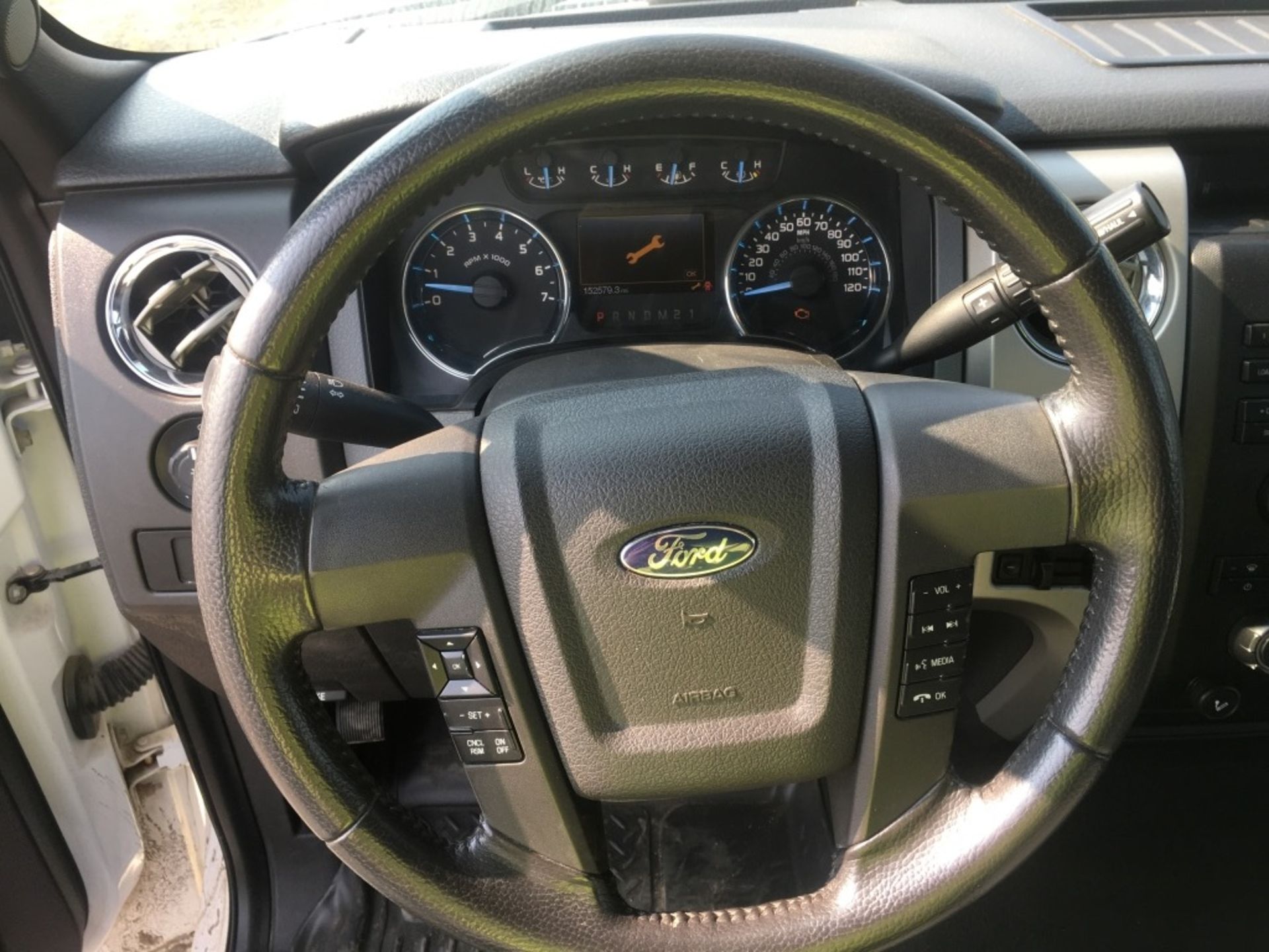 2012 Ford F150 XLT 4x4 Crew Cab Pickup - Image 13 of 24