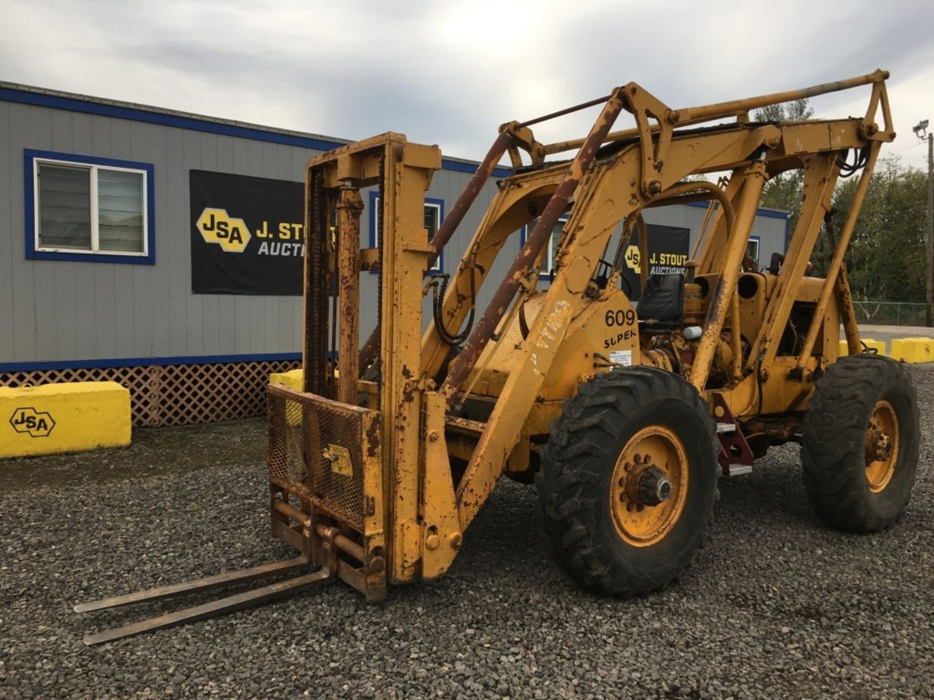 Pettibone Super 6 4x4 Rough Terrain Forklift