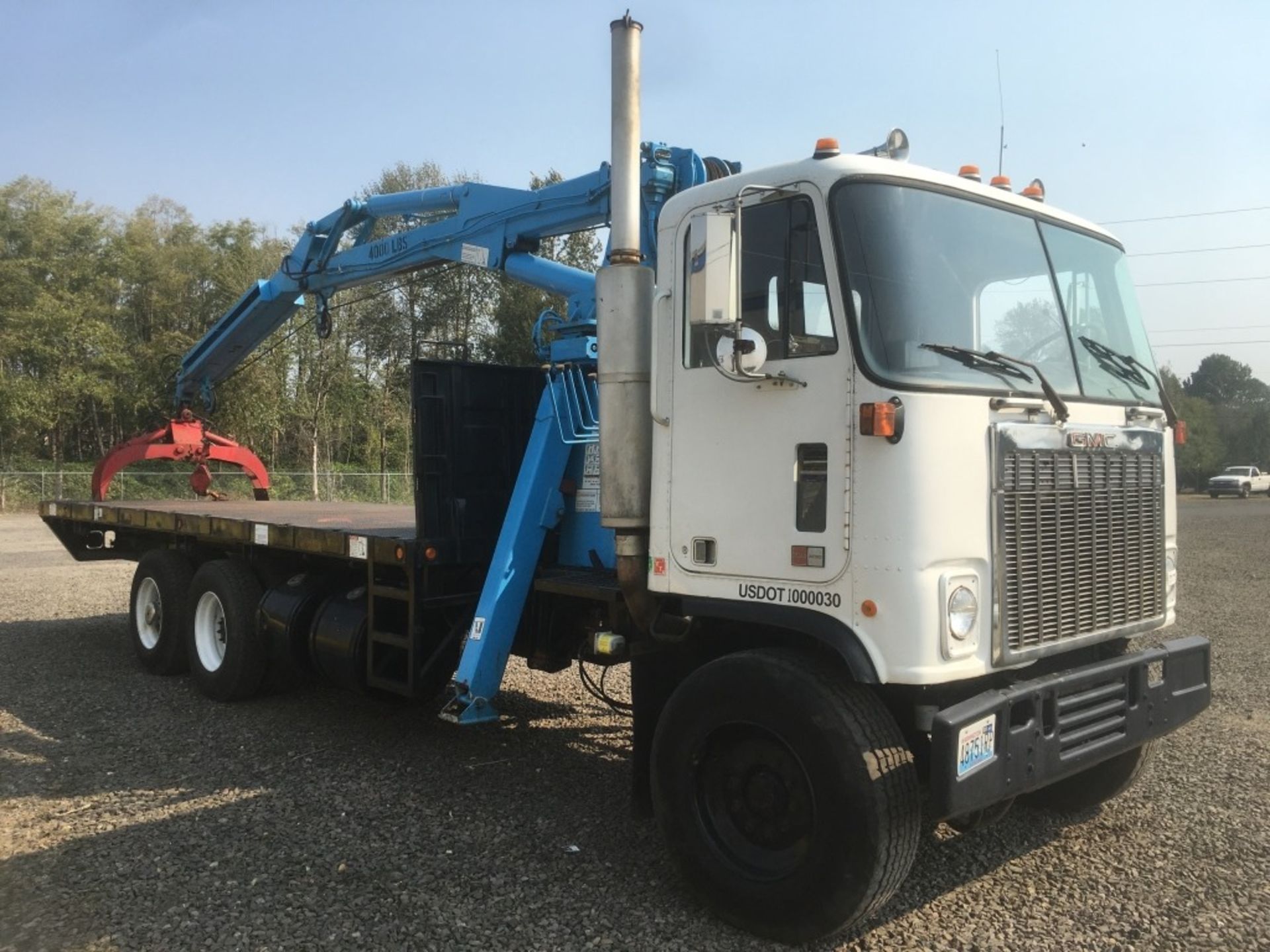 1980 GMC Astro T/A Material Handler Truck - Image 2 of 13
