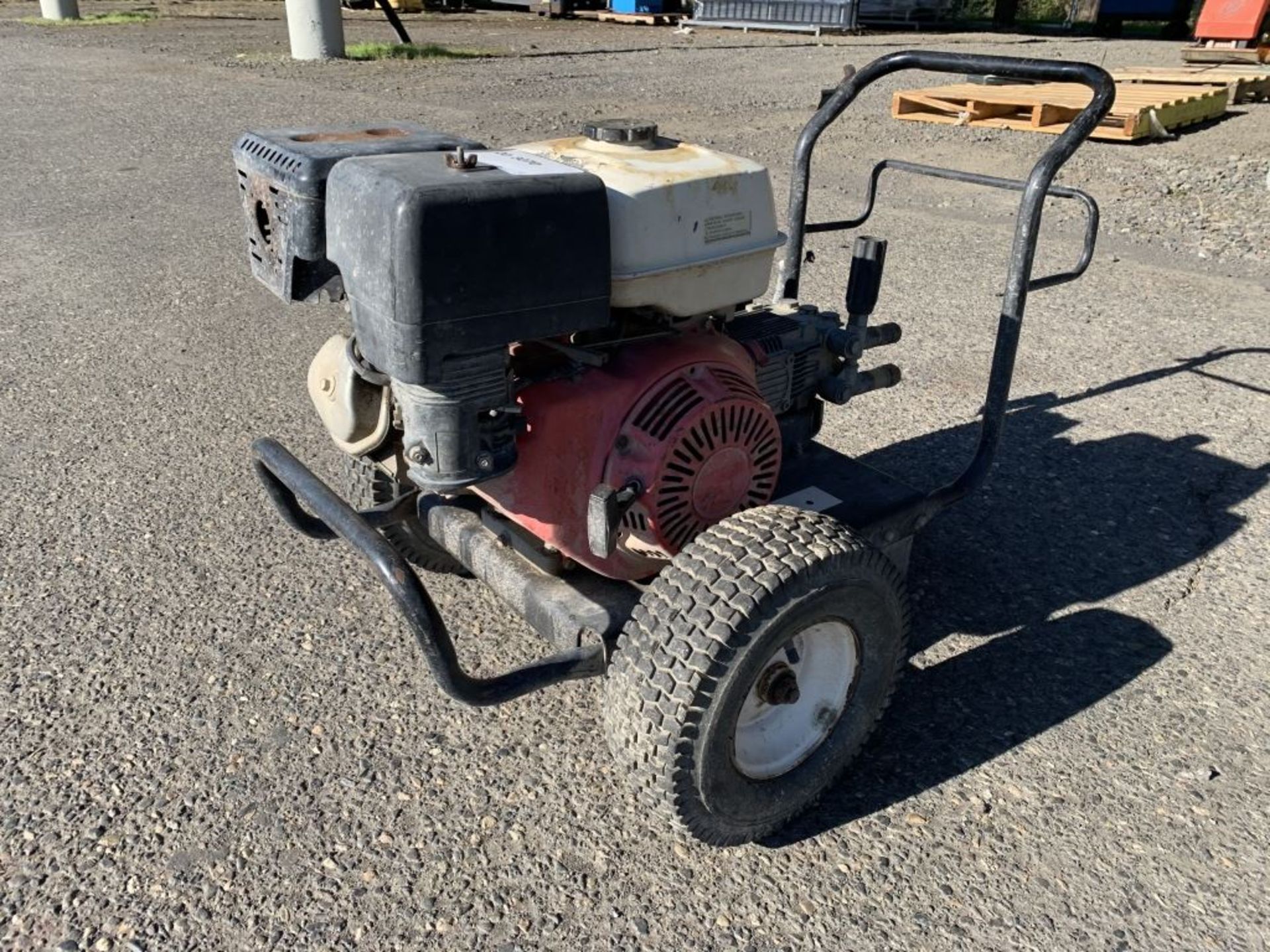 2003 Mi-T-M 3004 Pressure Washer - Image 2 of 7