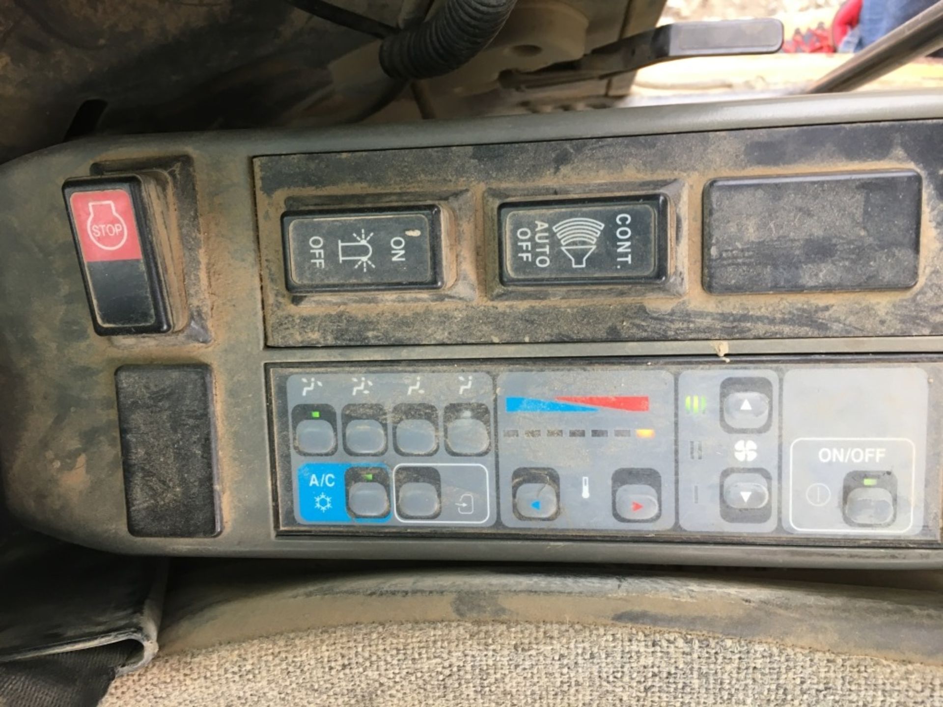 2007 Case CX135SR Midi Hydraulic Excavator - Image 19 of 25