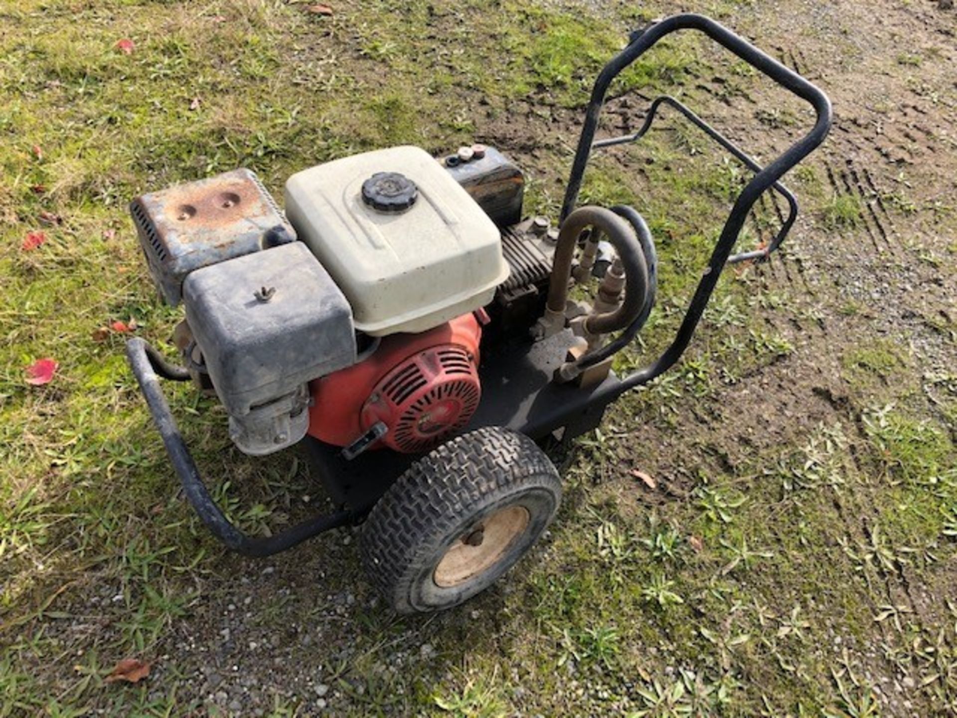 2011 Mi-T-M 2504 Pressure Washer - Image 2 of 3