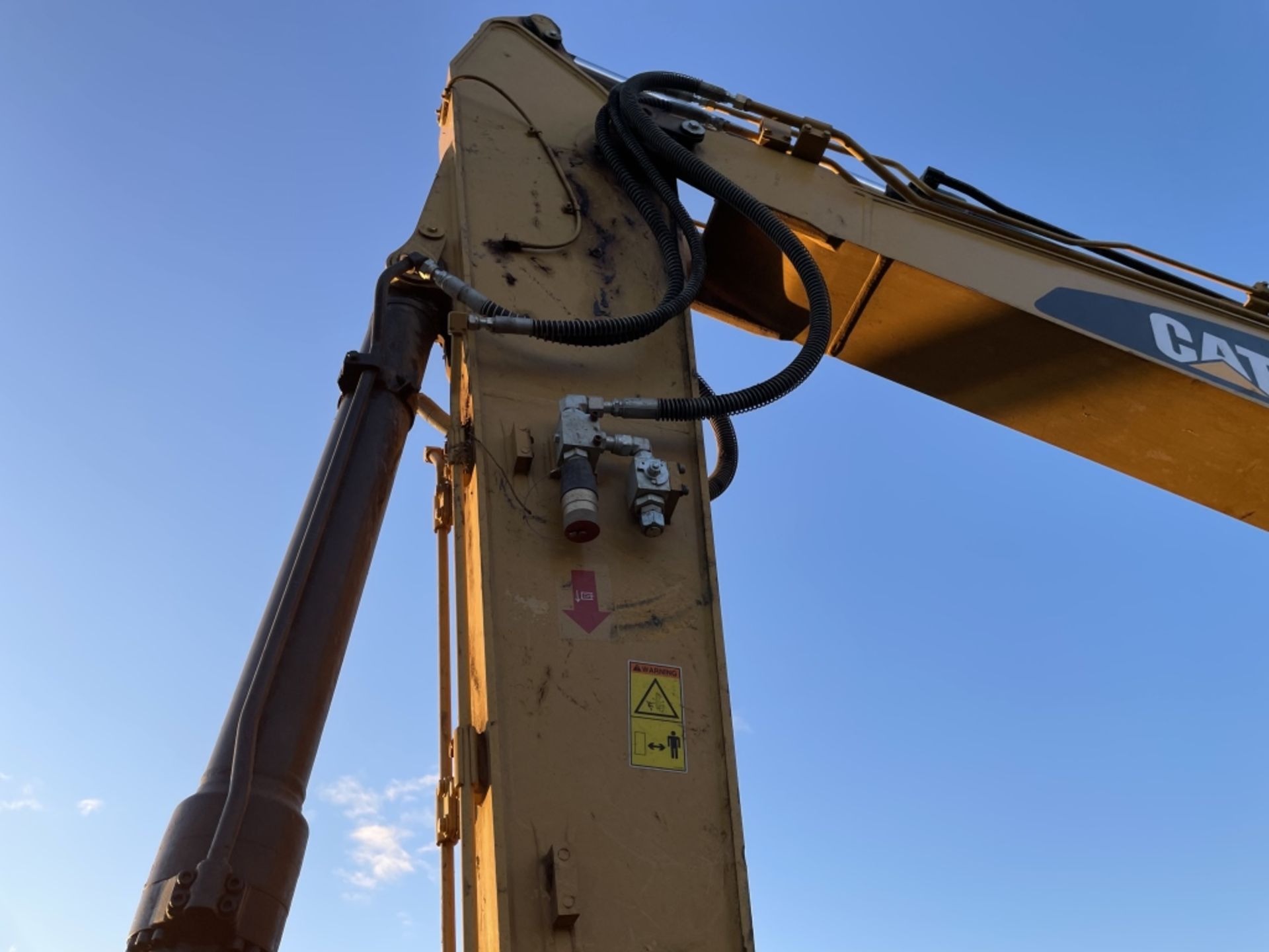 2018 Caterpillar 315F LCR Hydraulic Excavator - Image 11 of 36