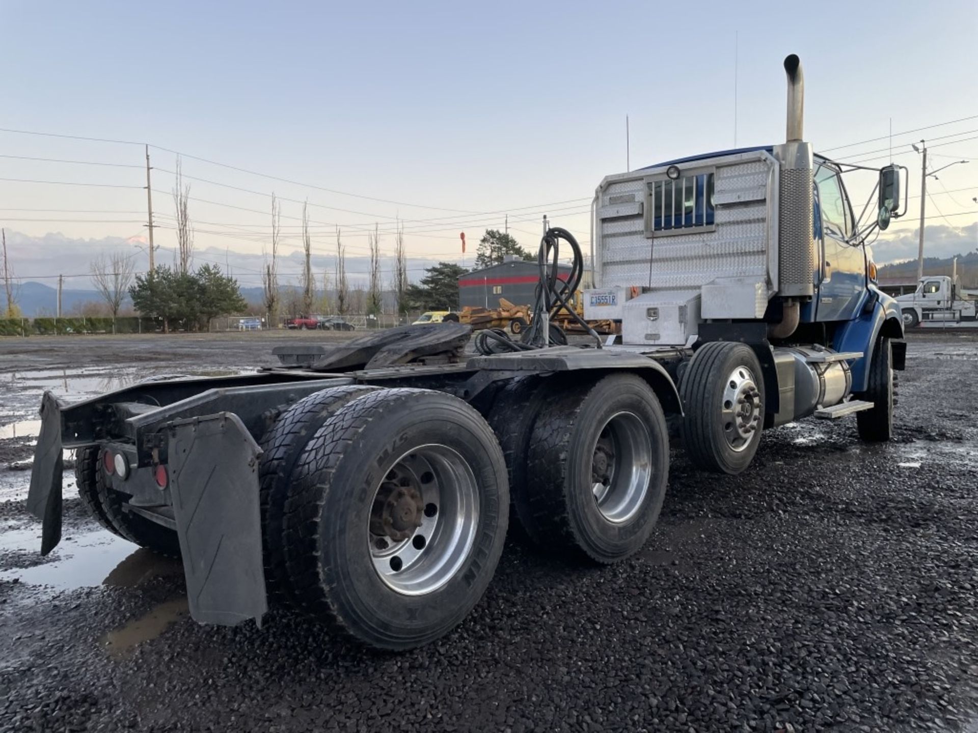 2007 Sterling Tri-Axle Truck Tractor - Image 3 of 28