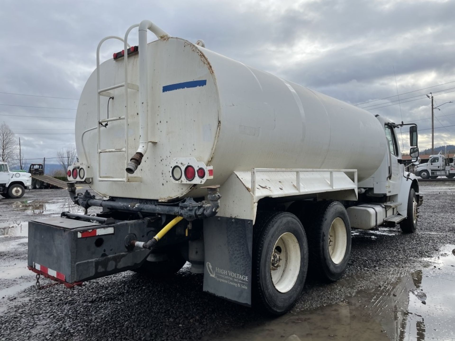 2006 Freightliner M2 Business Class Water Truck - Image 3 of 28