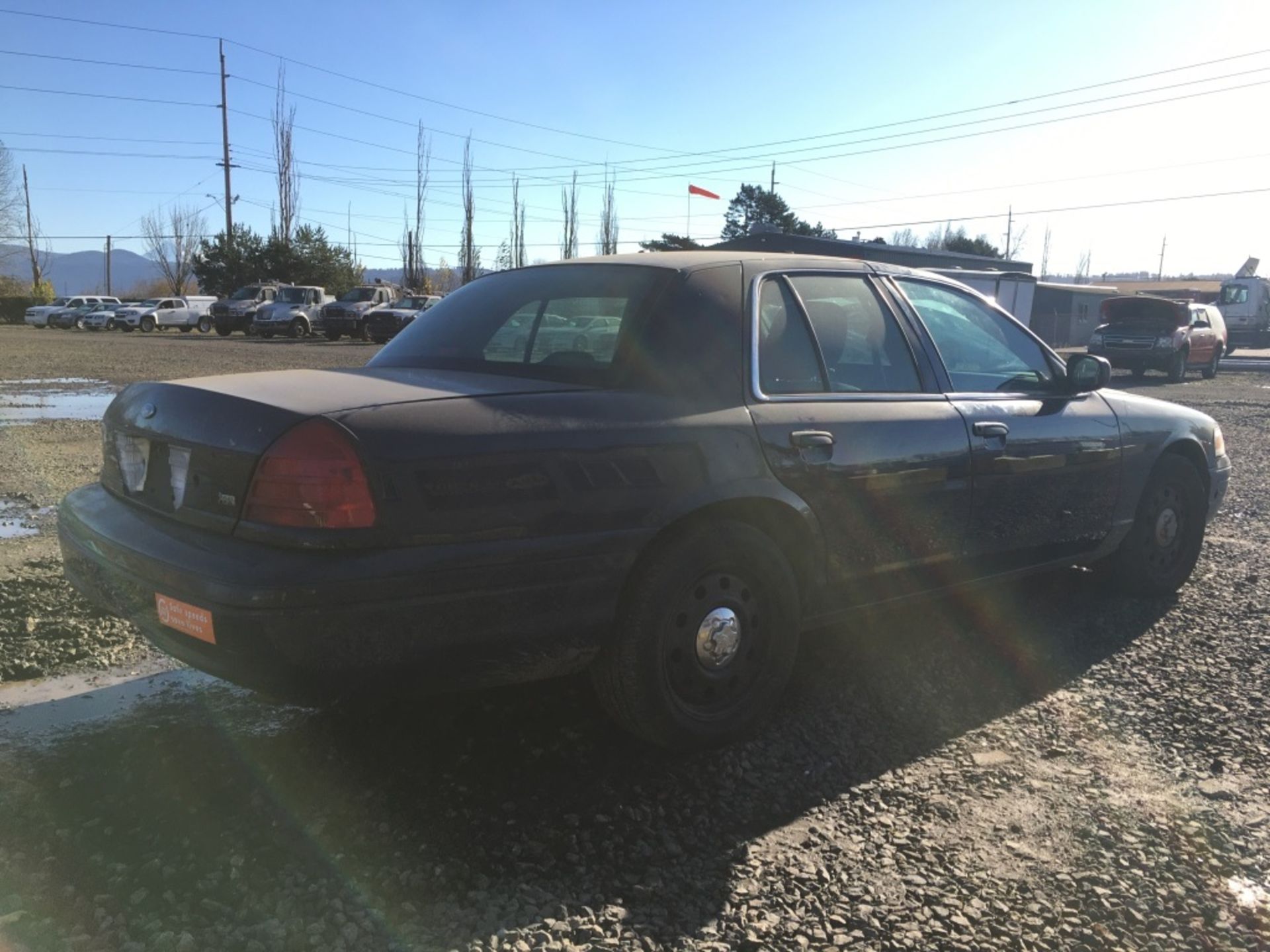 2011 Ford Crown Victoria Sedan - Image 3 of 14