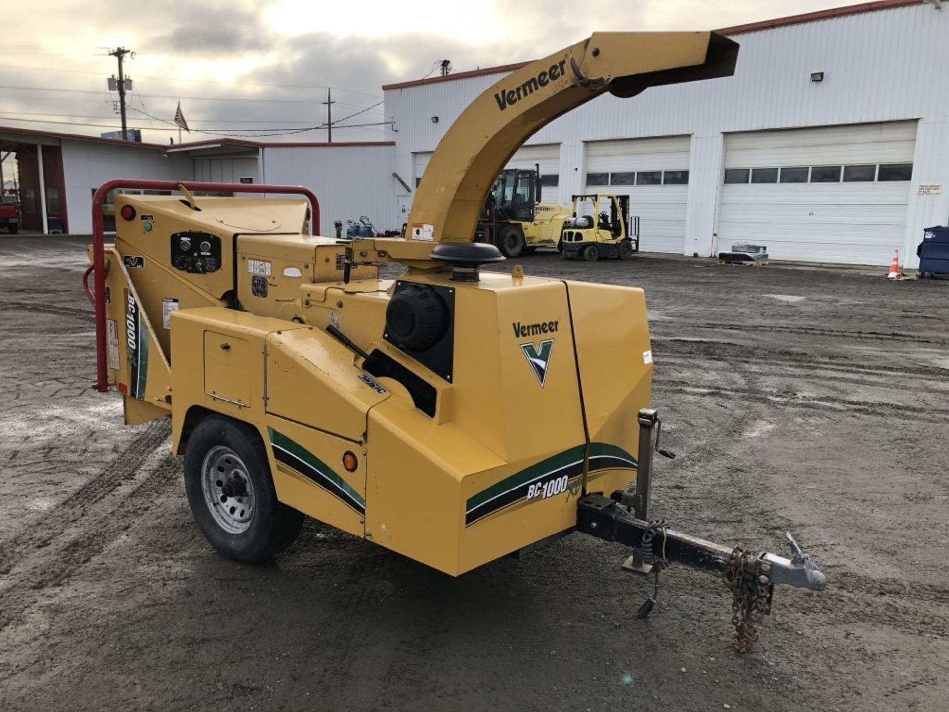 Vermeer BC-1000 XL Towable Brush Chipper - Image 2 of 8
