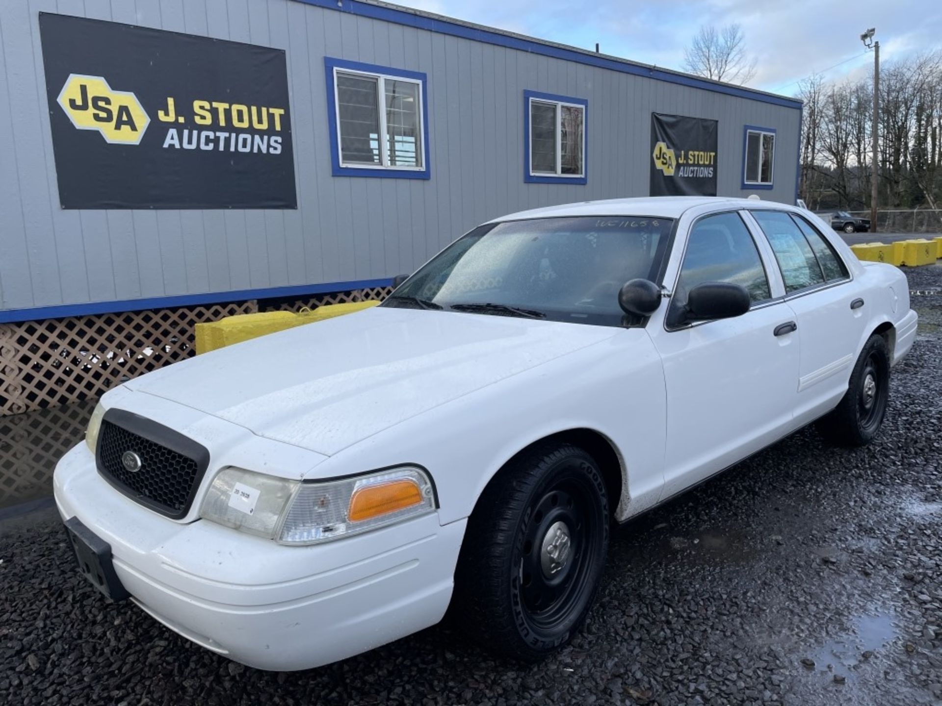 2011 Ford Crown Victoria Sedan