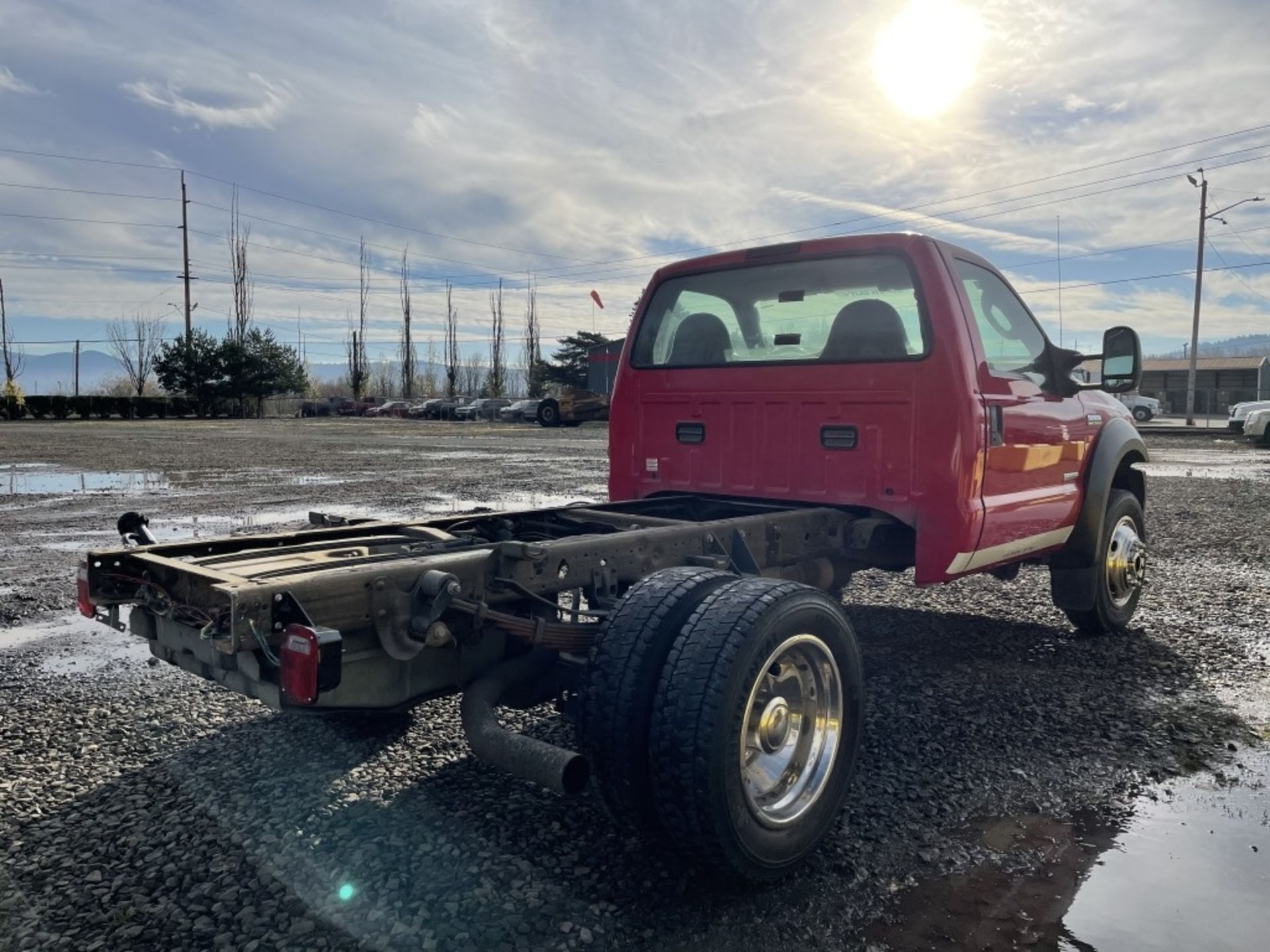 2006 Ford F550 XL SD 4x4 Cab & Chassis - Image 3 of 14