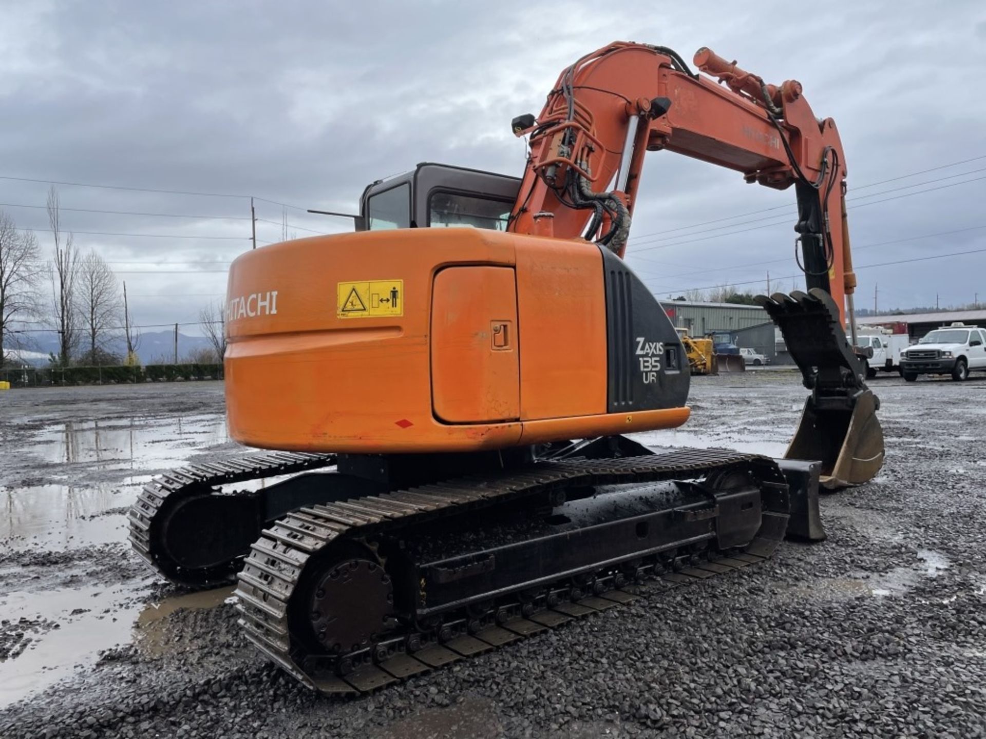 2007 Hitachi ZX135UR Hydraulic Excavator - Image 3 of 28