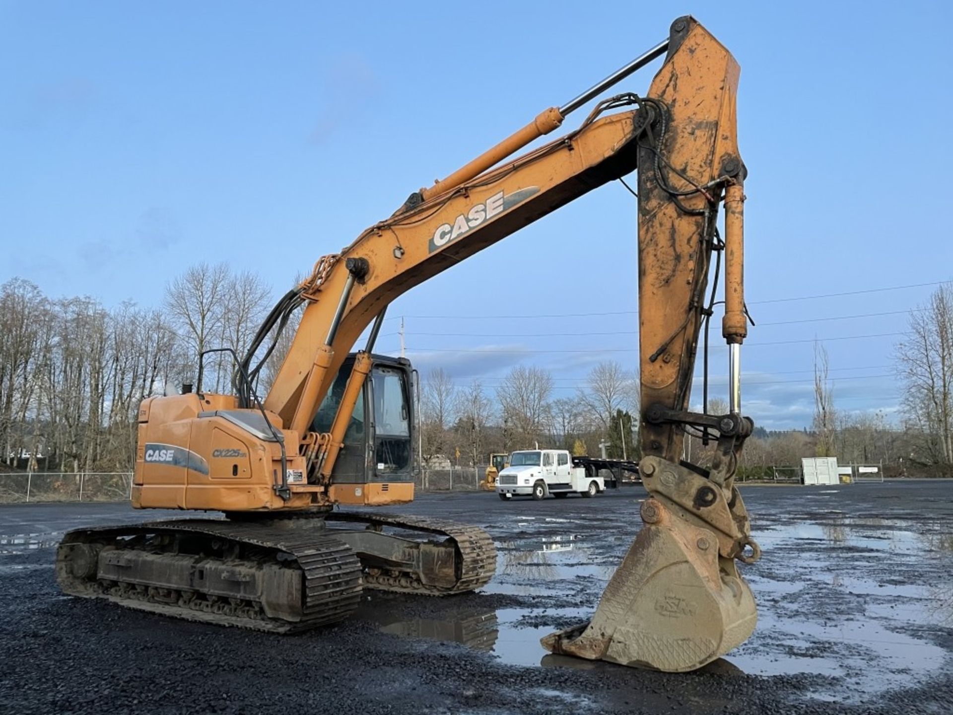 Case CX225 SR Hydraulic Excavator - Image 2 of 28