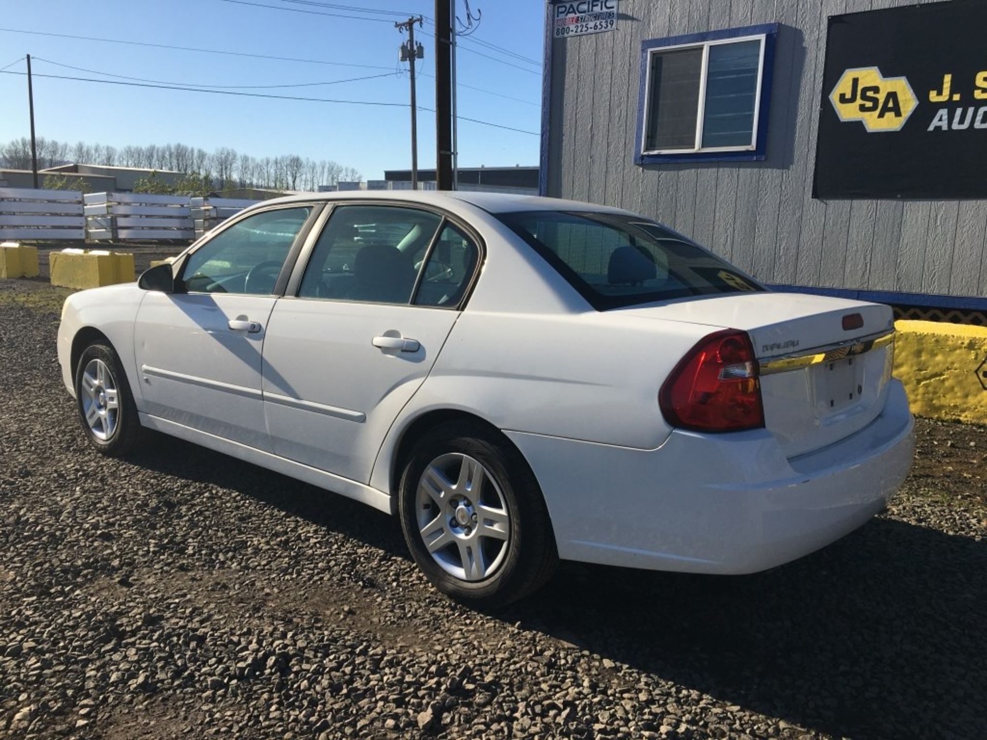 2007 Chevrolet Malibu Sedan - Image 4 of 19