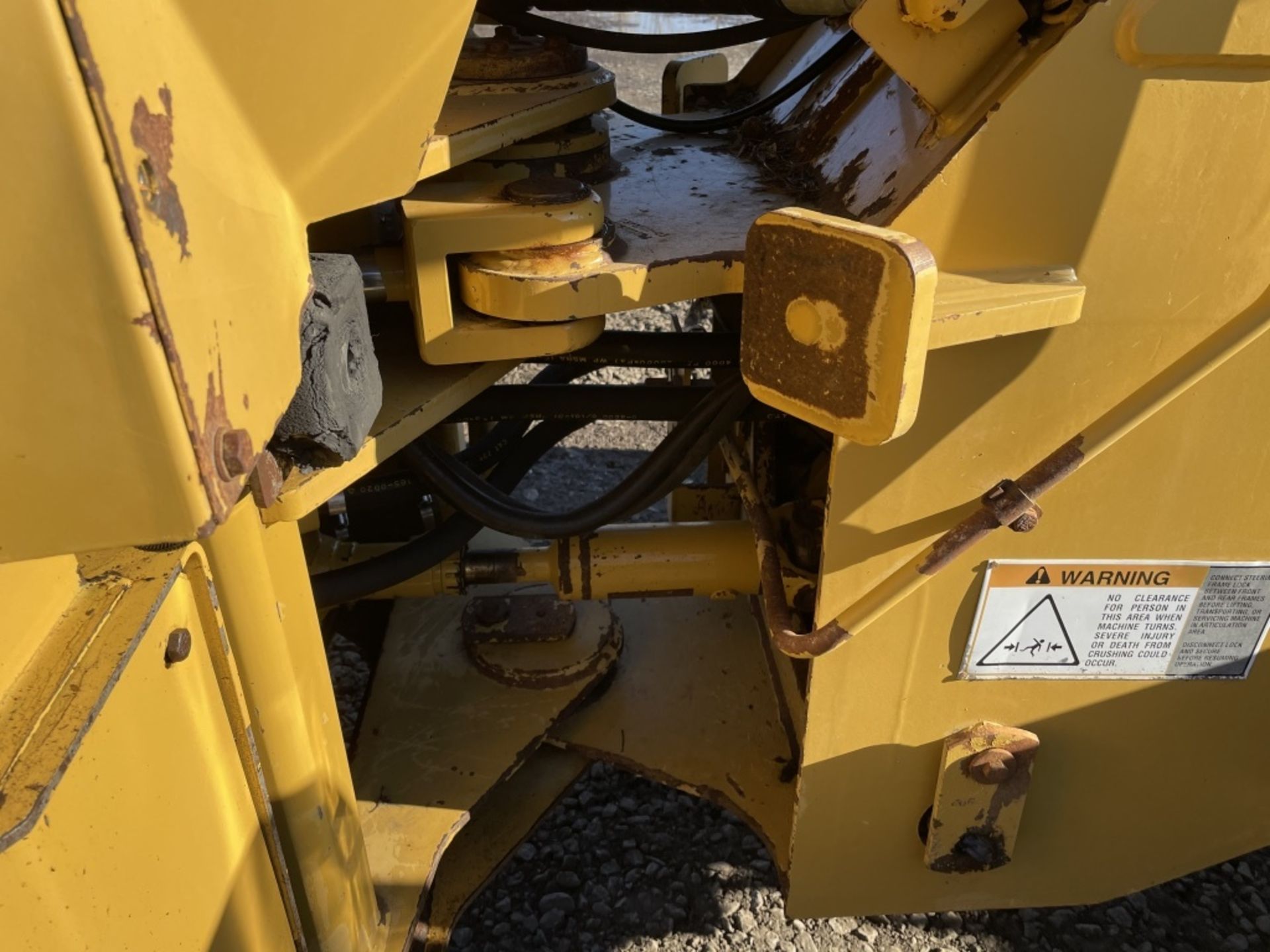 2000 Caterpillar 924G Wheel Loader - Image 22 of 28