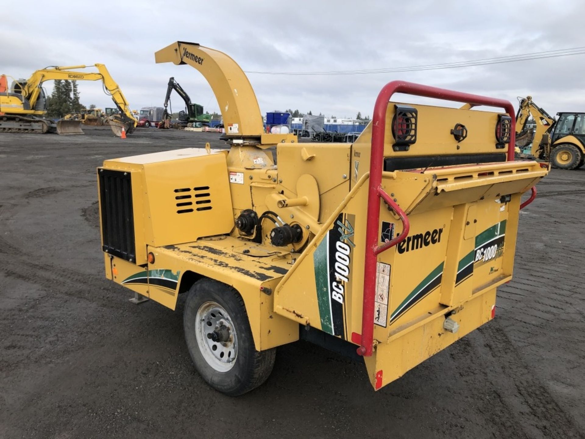 Vermeer BC-1000 XL Towable Brush Chipper - Image 4 of 8