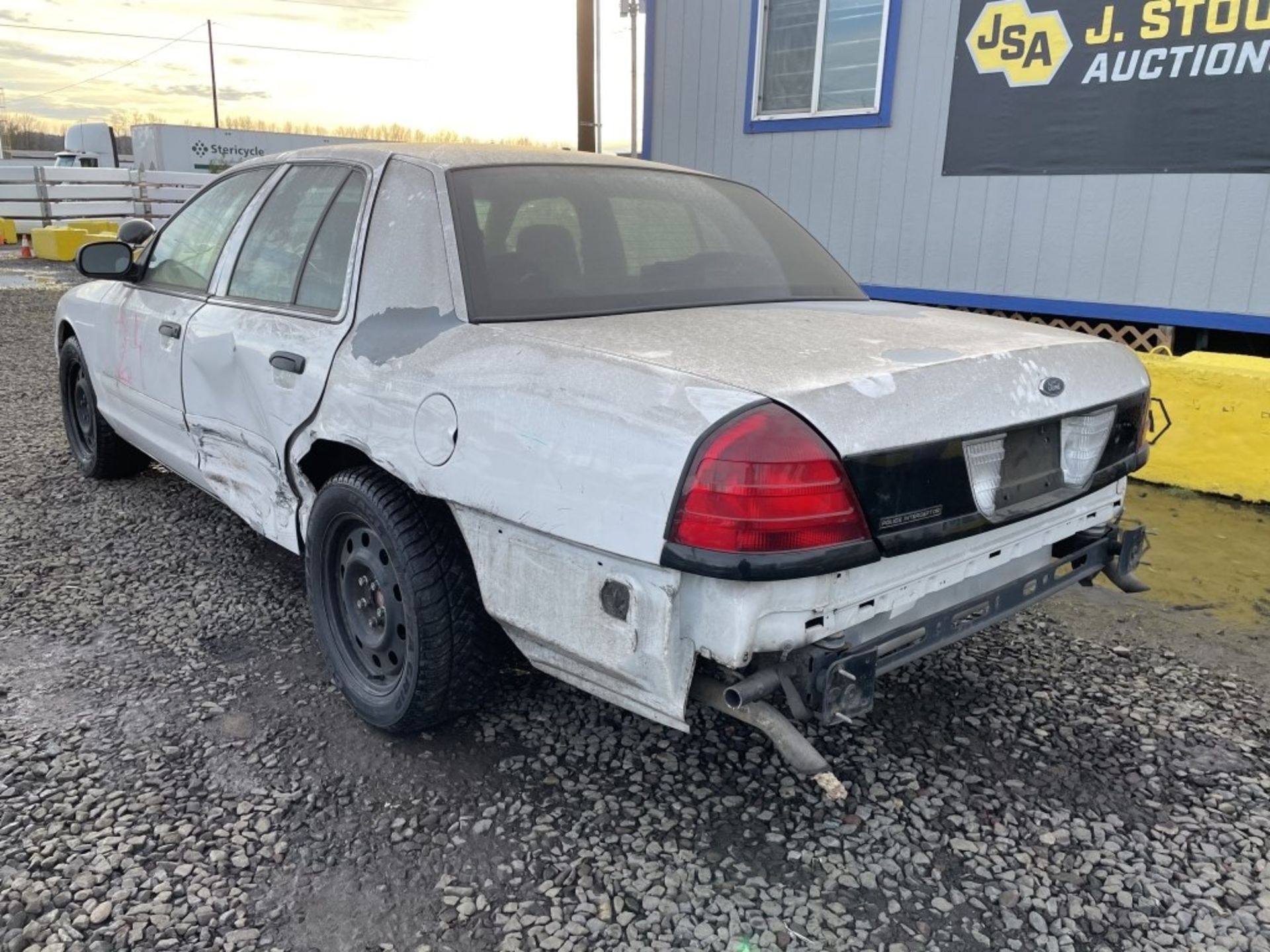 2007 Ford Crown Victoria Sedan - Image 4 of 17