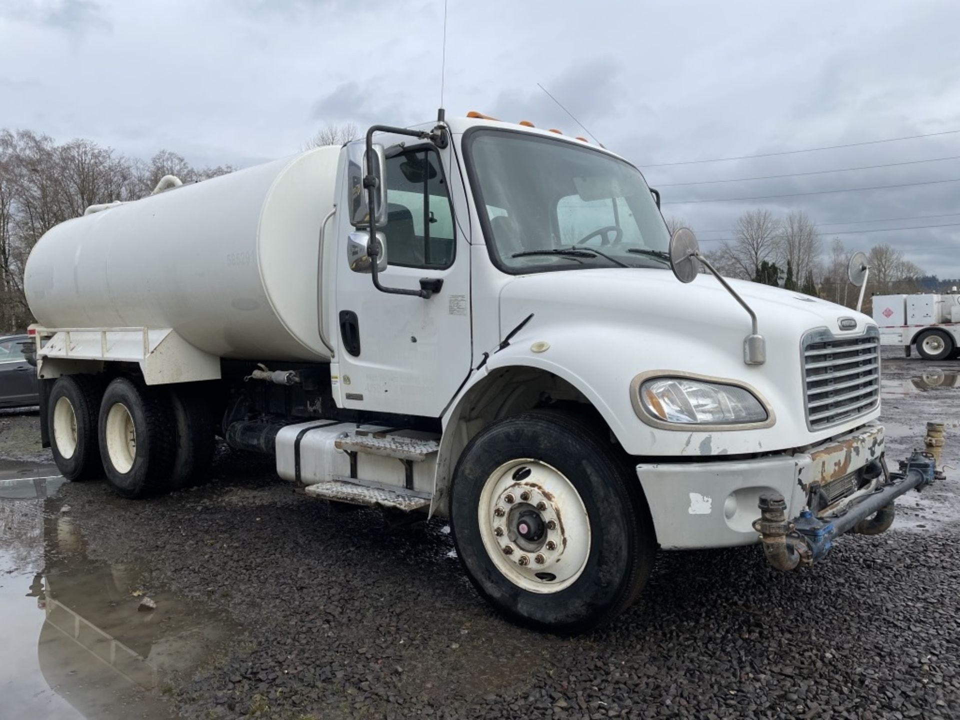 2006 Freightliner M2 Business Class Water Truck - Image 2 of 28