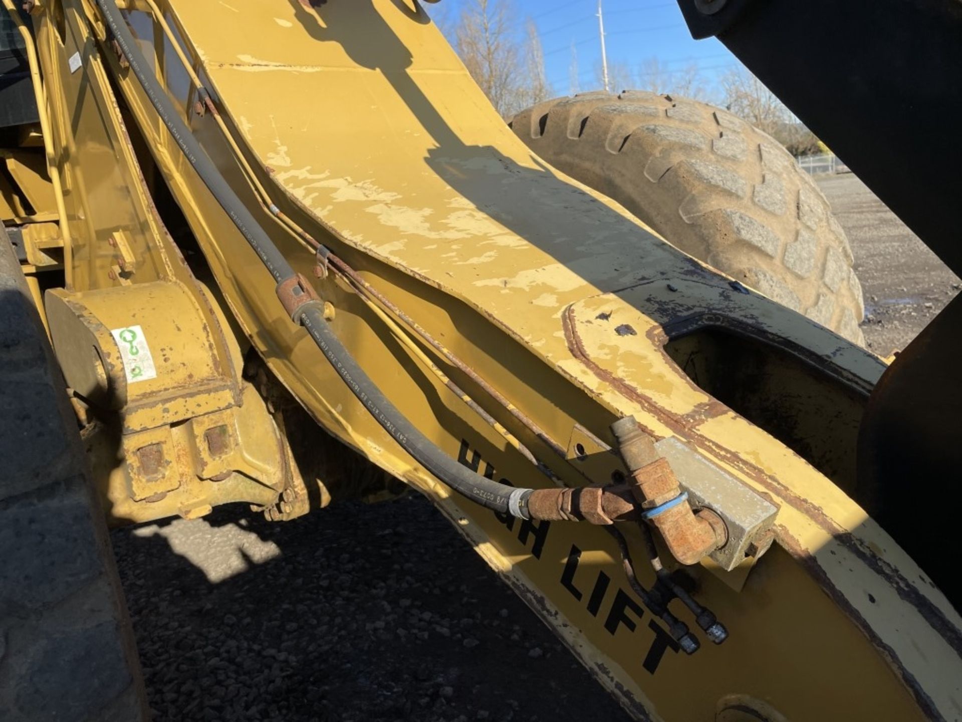 2000 Caterpillar 924G Wheel Loader - Image 10 of 28