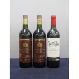 2 bts Ch. Larose-Trintaudon Haut-Médoc Cru Bourgeois 1995 i.n 1 bt Ch. Villepreux 2001 Bordeaux
