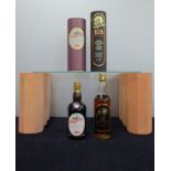 1 bt Glenfarclas 30 YO Speyside Malt Whisky 43% original tube 1 bt Glenfarclas 105 Cask Strength