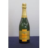 1 bt Veuve Clicquot Ponsardin 2002 Vintage Champagne