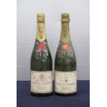 1 bt Moët et Chandon Dry Imperial 1966 good level, sl aged label 1 bt Moët et Chandon Dry Imperial