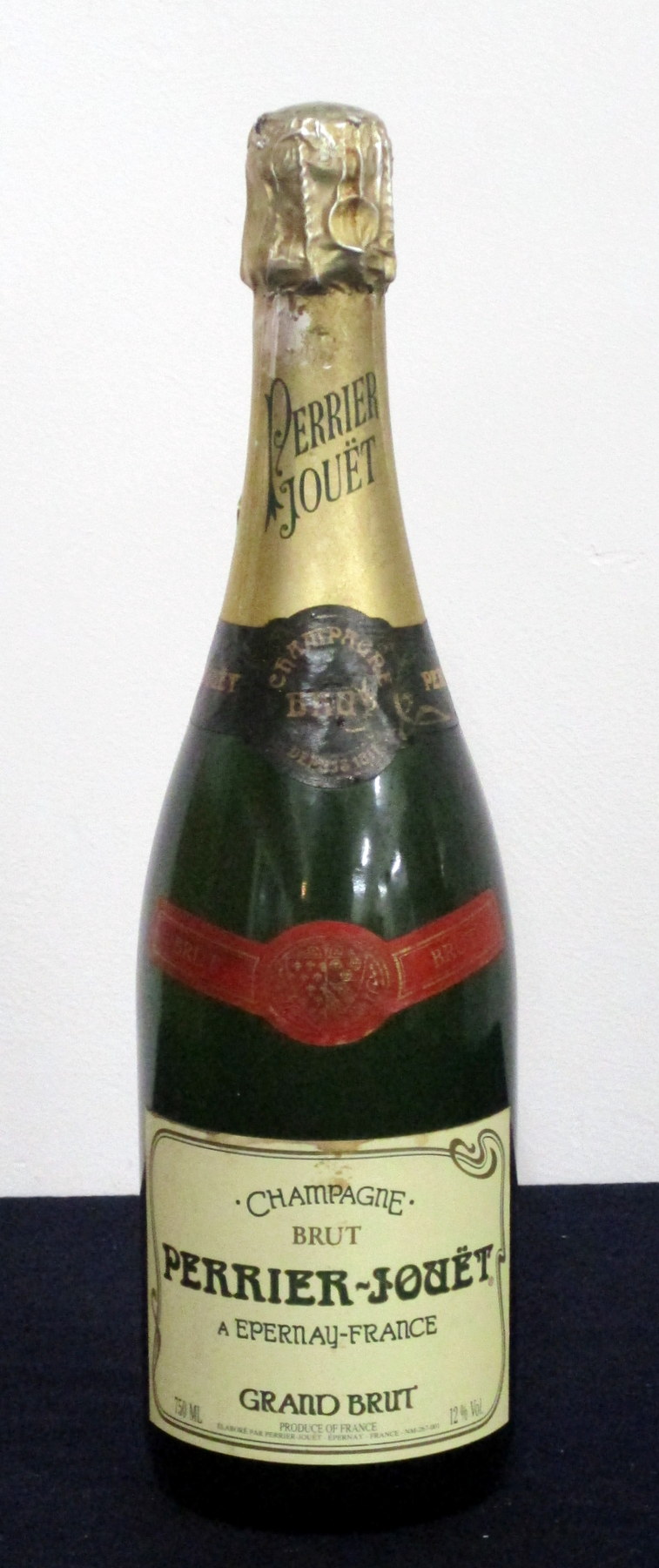 1 bt Perrier-Jouët Grand Brut Champagne