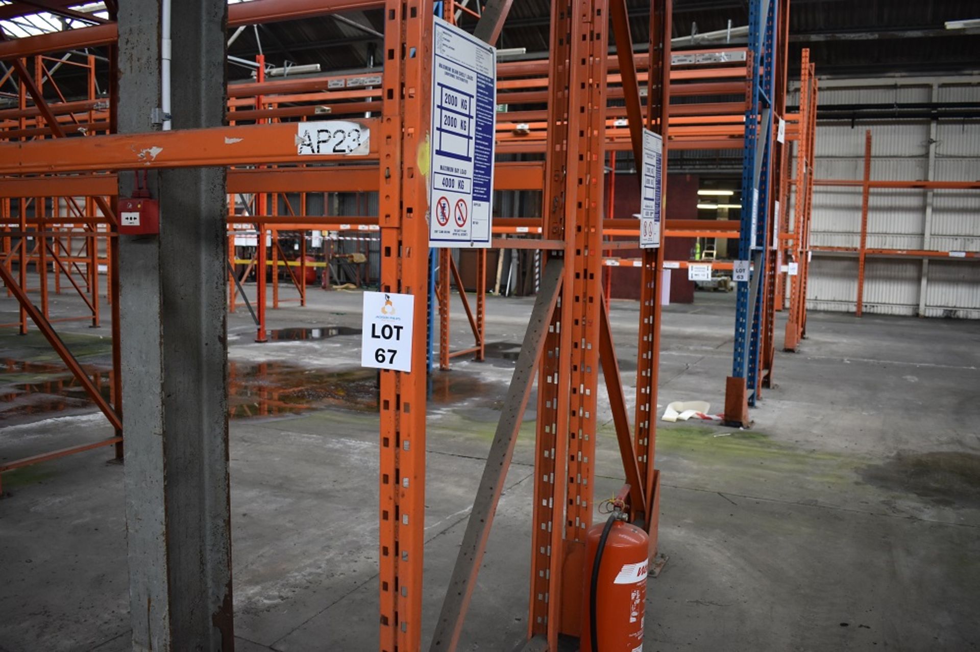 15 X BAYS OF 3 MTR HIGH BOLTLESS PALLET RACKING CONSISTING OF 58 BEAMS 16 X FRAMES