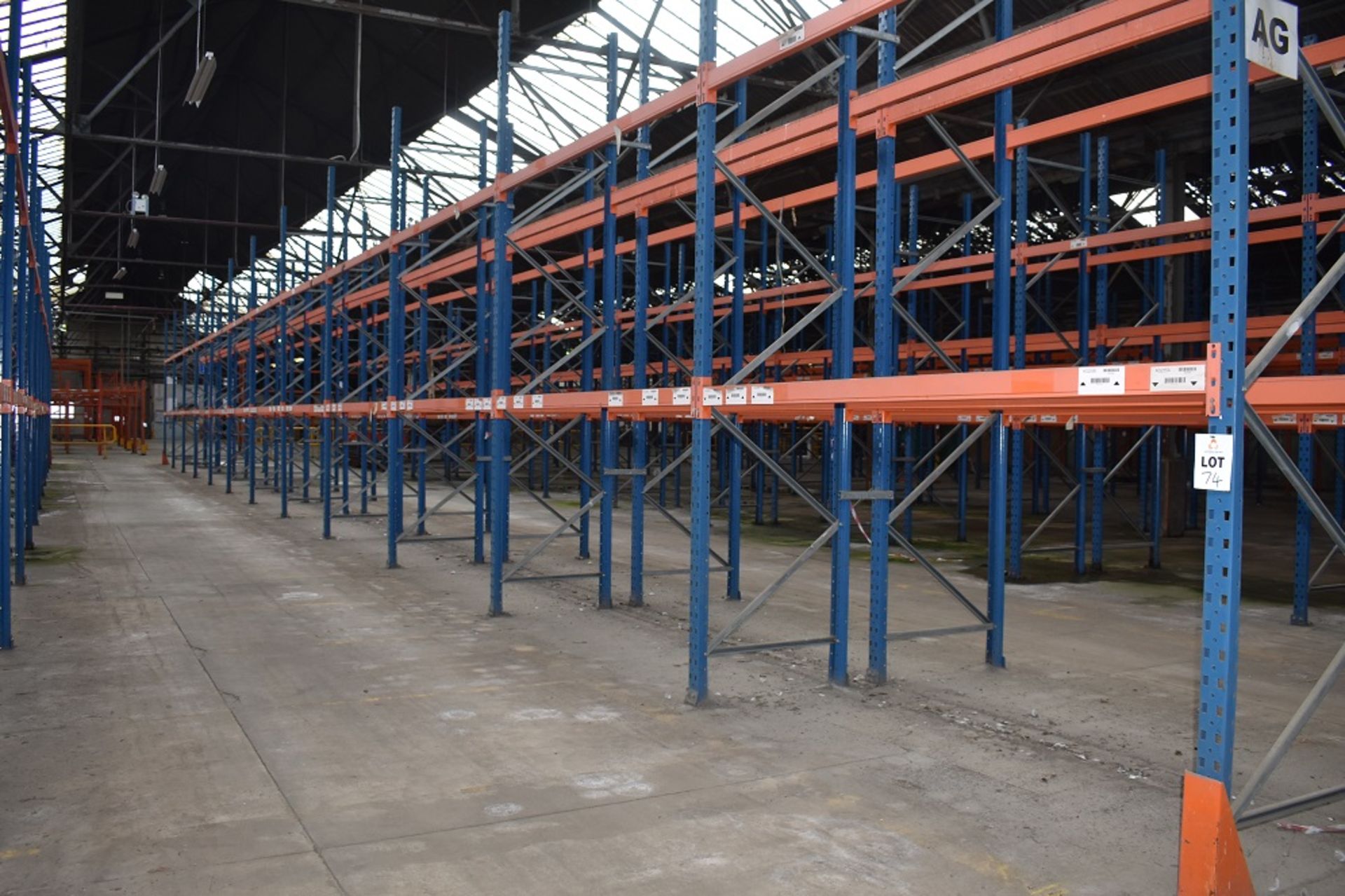 12 X BAYS OF 3 MTR HIGH BOLTLESS PALLET RACKING CONSISTING OF 48 BEAMS 13 X FRAMES - Image 2 of 2