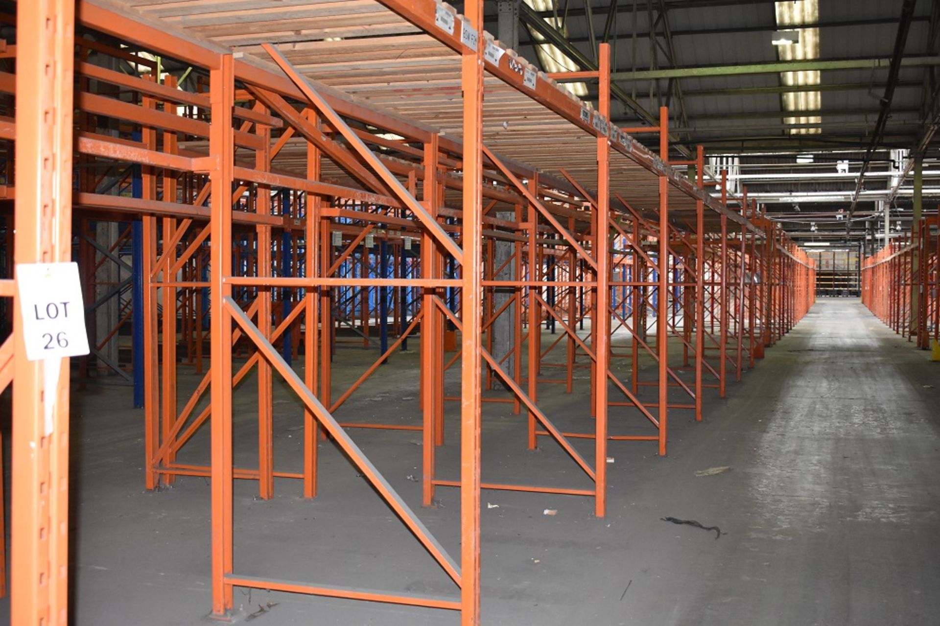 8 X BAYS OF 3 MTR HIGH BOLTLESS PALLET RACKING CONSISTING OF 14 BEAMS 9 X FRAMES - Image 2 of 2