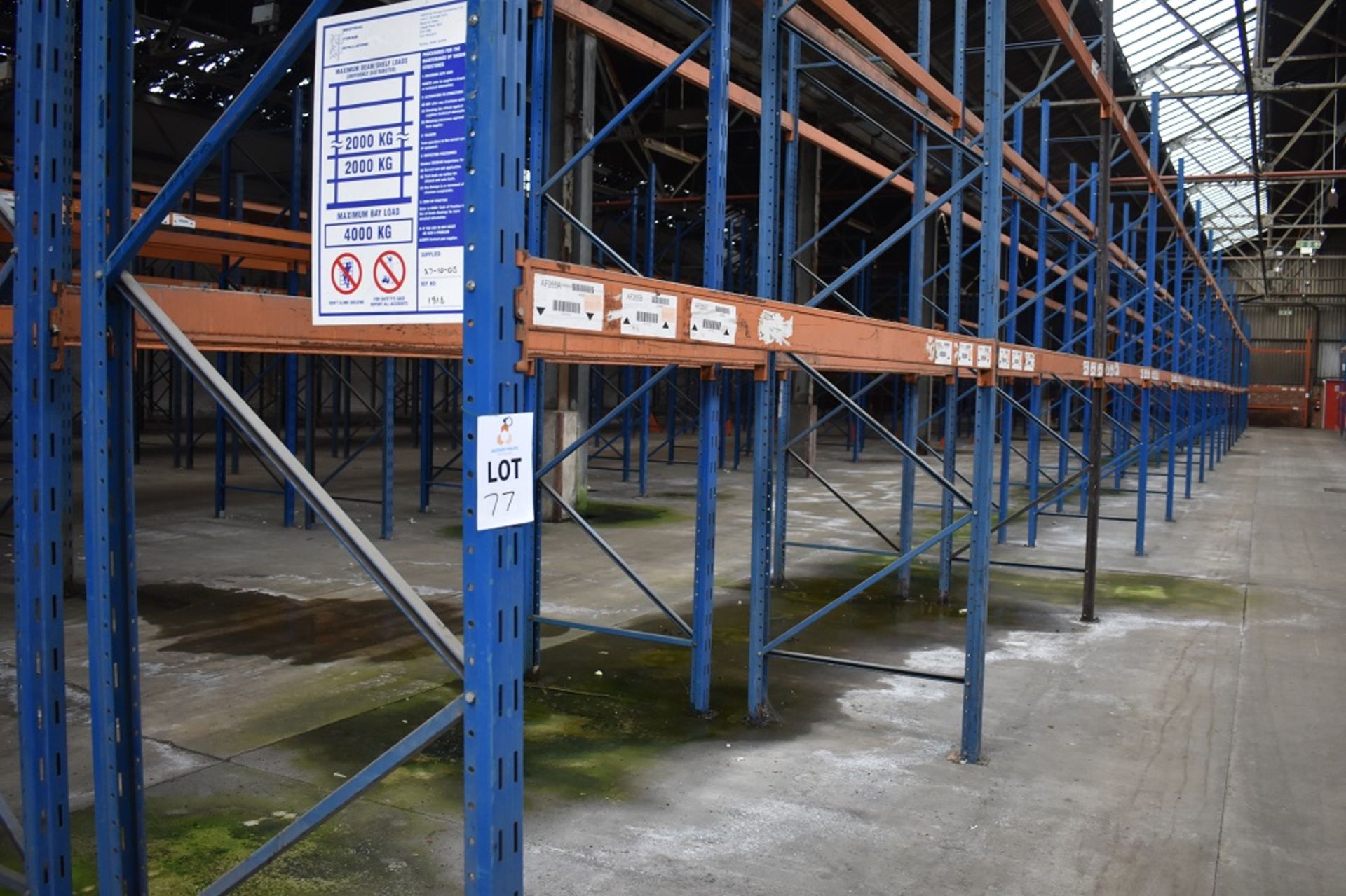 16 X BAYS OF 3 MTR HIGH BOLTLESS PALLET RACKING CONSISTING OF 65 BEAMS 17 X FRAMES