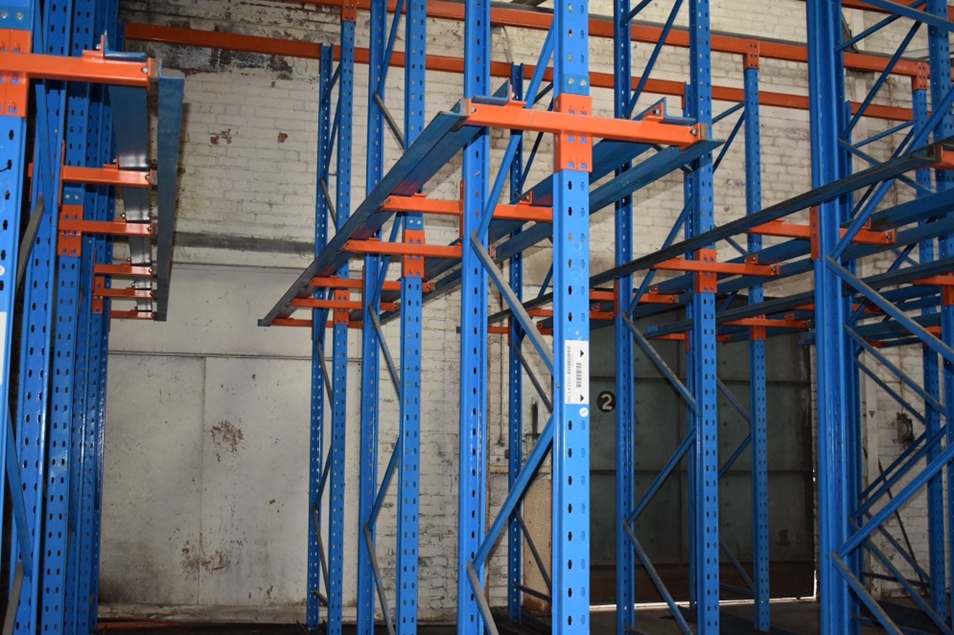 11 X BAYS OF 5 MTR HIGH DRIVE IN PALLET RACKING CONSISTING OF66 BEAMS 36 X FRAMES - Image 3 of 3