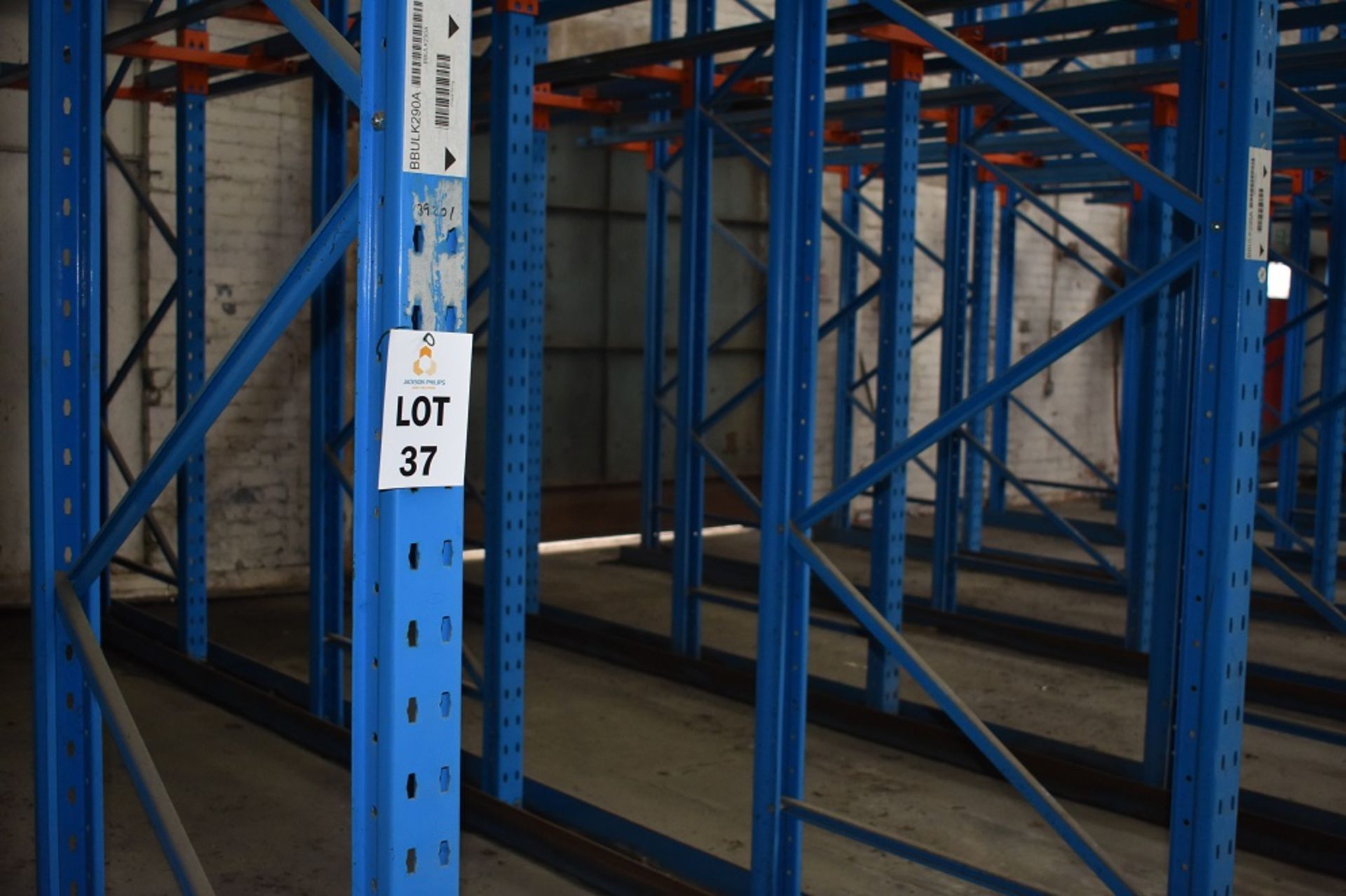 11 X BAYS OF 5 MTR HIGH DRIVE IN PALLET RACKING CONSISTING OF66 BEAMS 36 X FRAMES