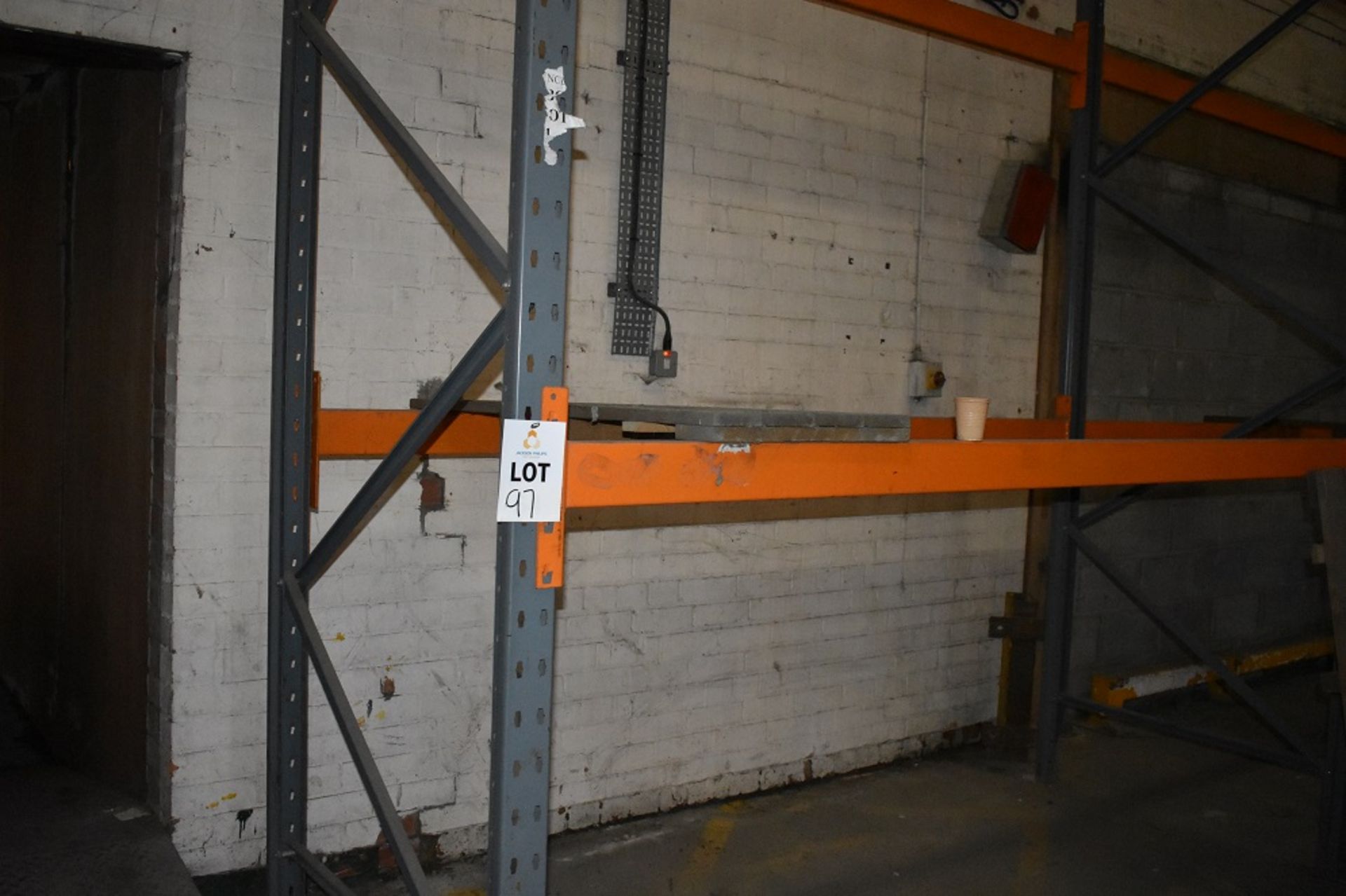 3 X BAYS OF 3 MTR HIGH BOLTLESS PALLET RACKING CONSISTING OF 18 BEAMS 5 X FRAMES