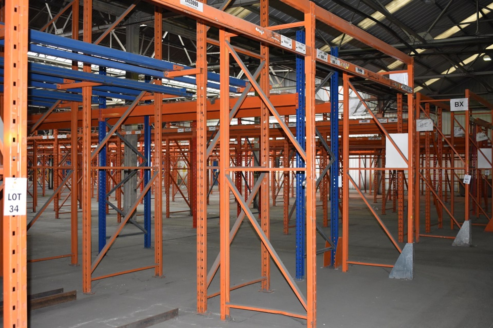 2 X BAYS OF 3 MTR HIGH BOLTLESS PALLET RACKING CONSISTING OF 6 BEAMS 36 X FRAMES - Image 2 of 2