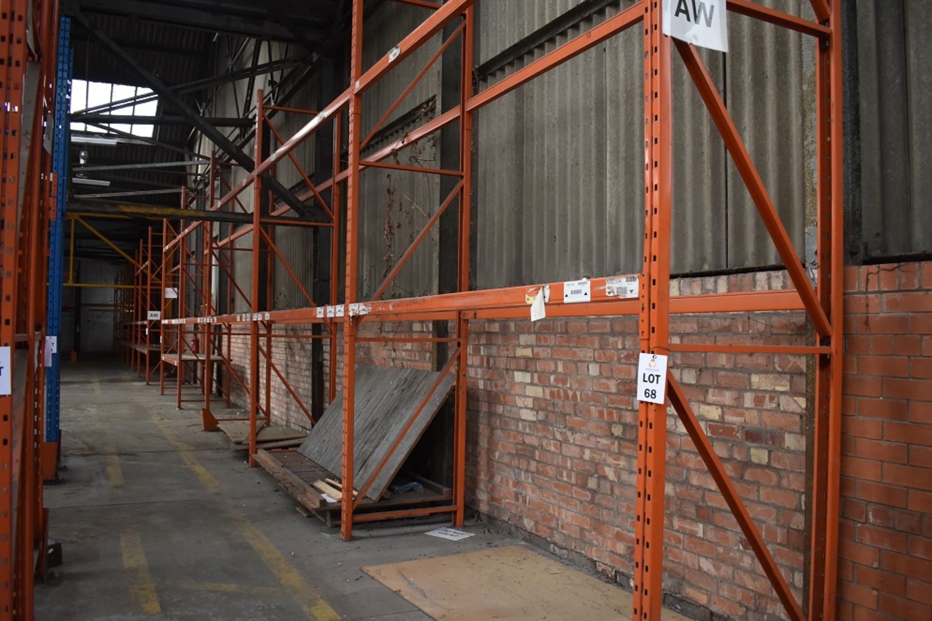 5 X BAYS OF 3 MTR HIGH BOLTLESS PALLET RACKING CONSISTING OF 22 BEAMS 6 X FRAMES - Image 2 of 2