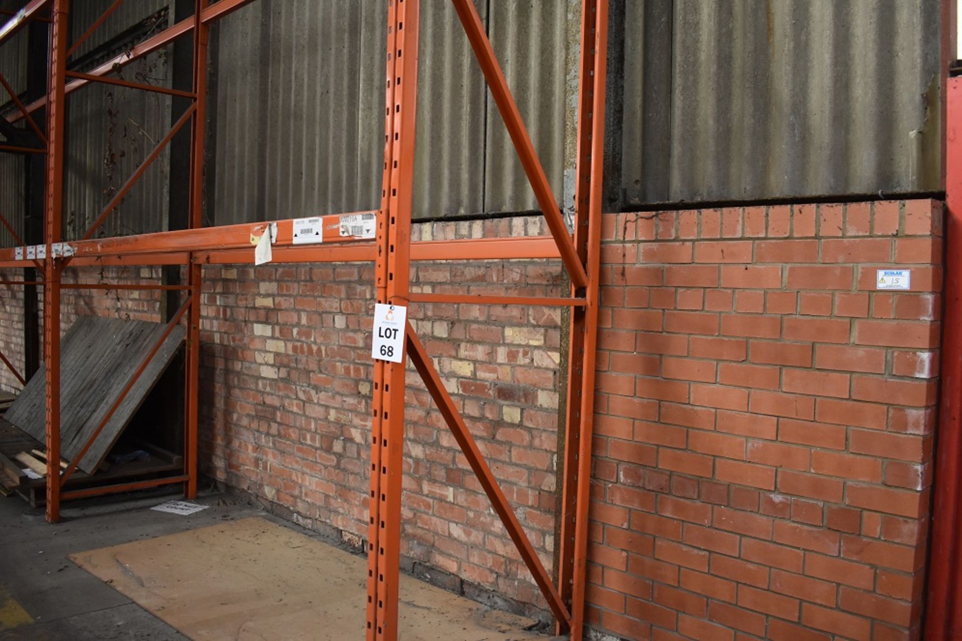 5 X BAYS OF 3 MTR HIGH BOLTLESS PALLET RACKING CONSISTING OF 22 BEAMS 6 X FRAMES